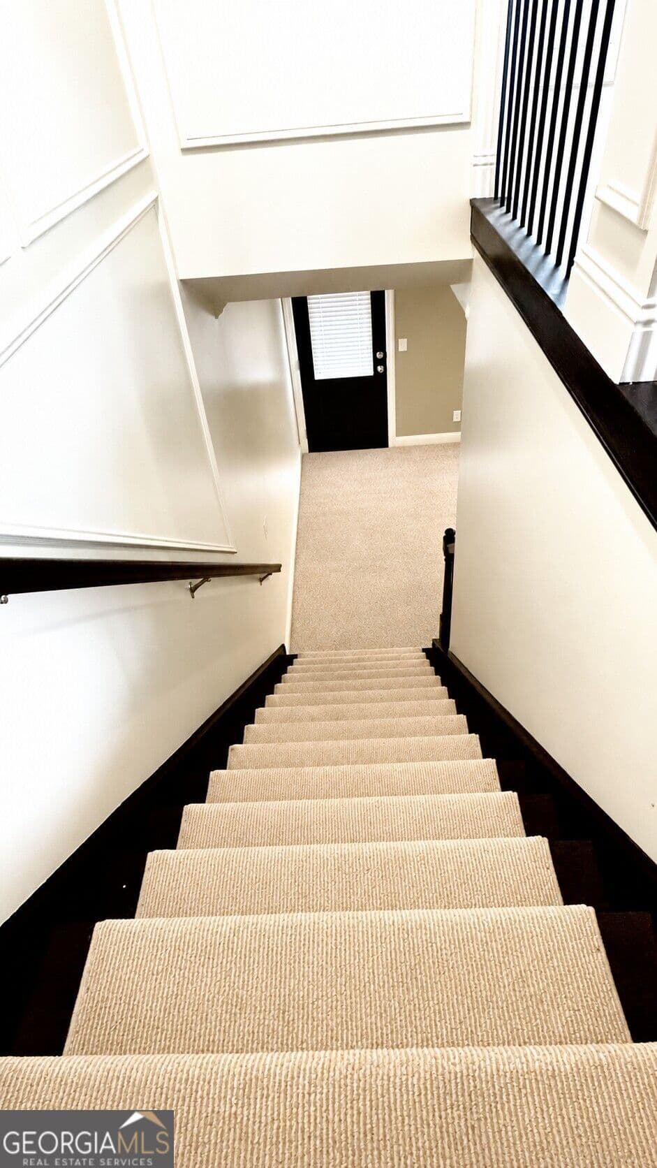 3 bedroom, 3.5 bathroom, 2,829 sq ft townhouse for sale at 5758 Pine Oak Drive, Peachtree Corners, GA 30092 — photo 8