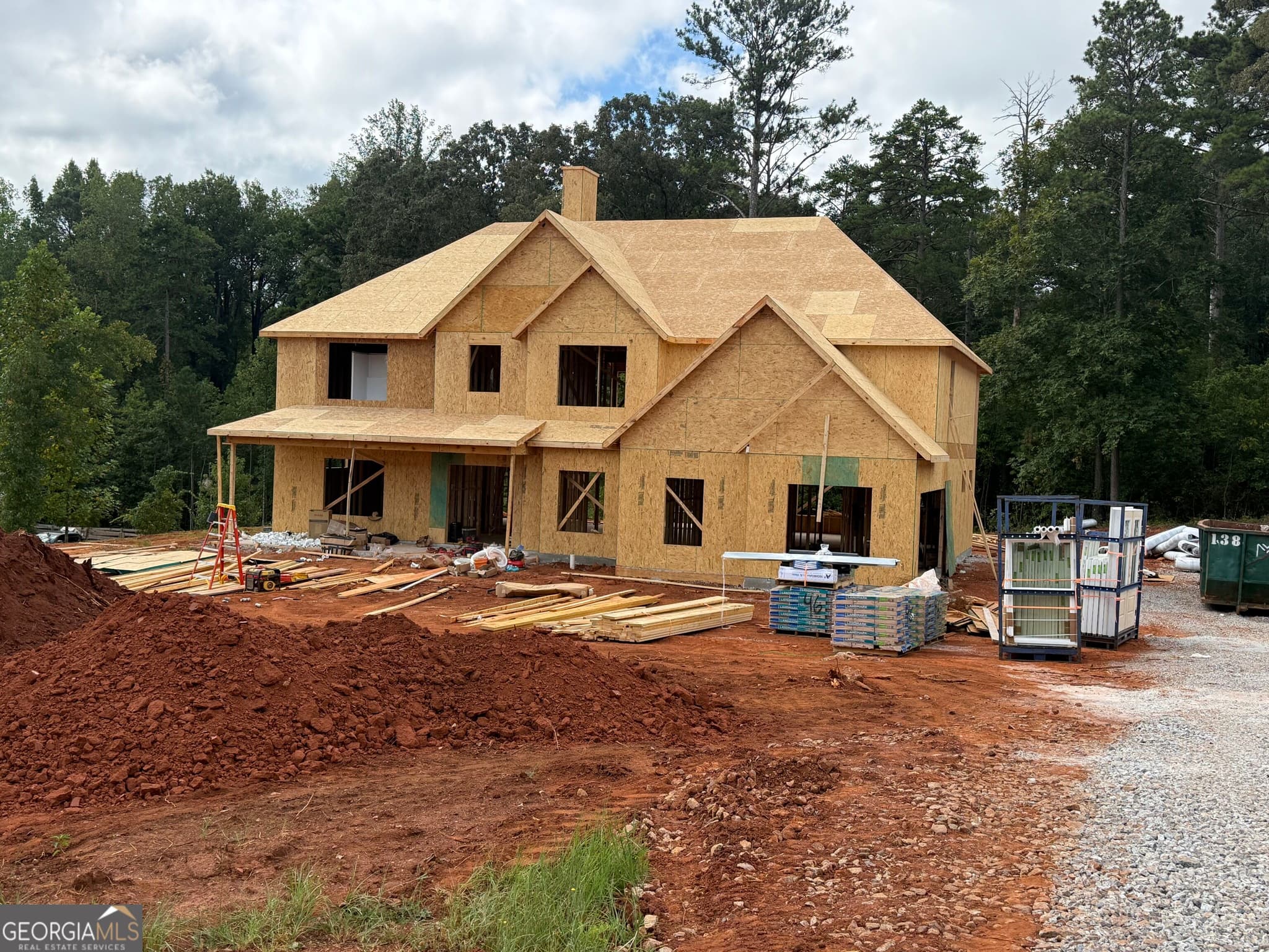 5 bedroom, 3.5 bathroom, 3,670 sq ft single family residence for sale at LOT 46 Lake Point Drive, Williamson, GA 30292 — photo 3