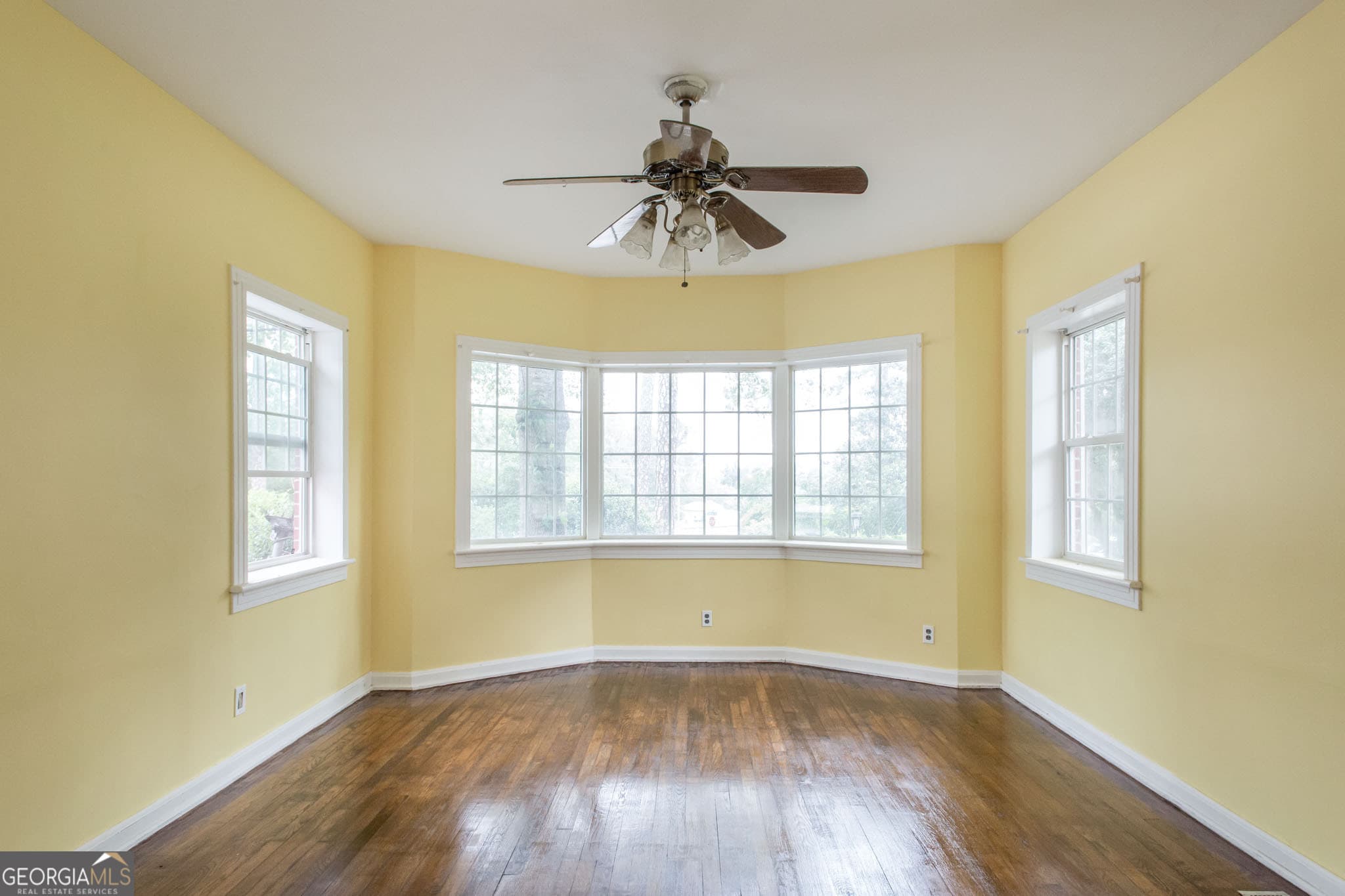 4 bedroom, 3 bathroom, 2,898 sq ft single family residence for sale at 1701 Satilla Boulevard, Waycross, GA 31501 — photo 10