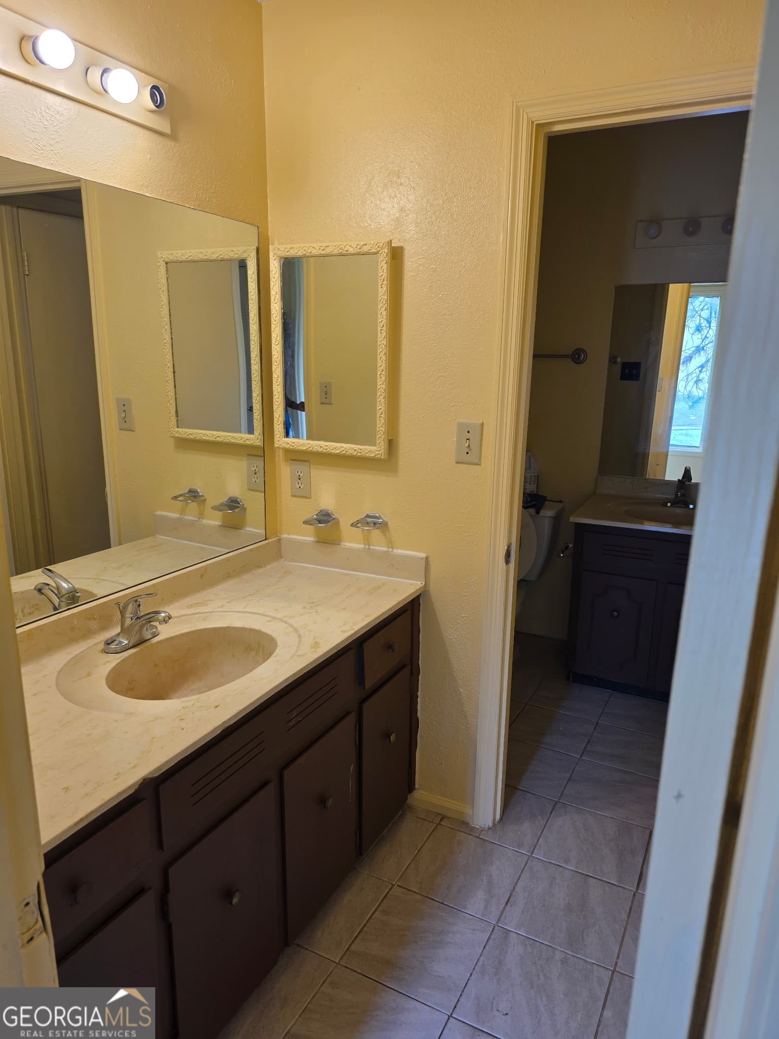 2 bedroom, 1.5 bathroom, 1,250 sq ft duplex for rent at 89 Tiburon Court, Lithonia, GA 30038 for $1,400 a month — photo 9