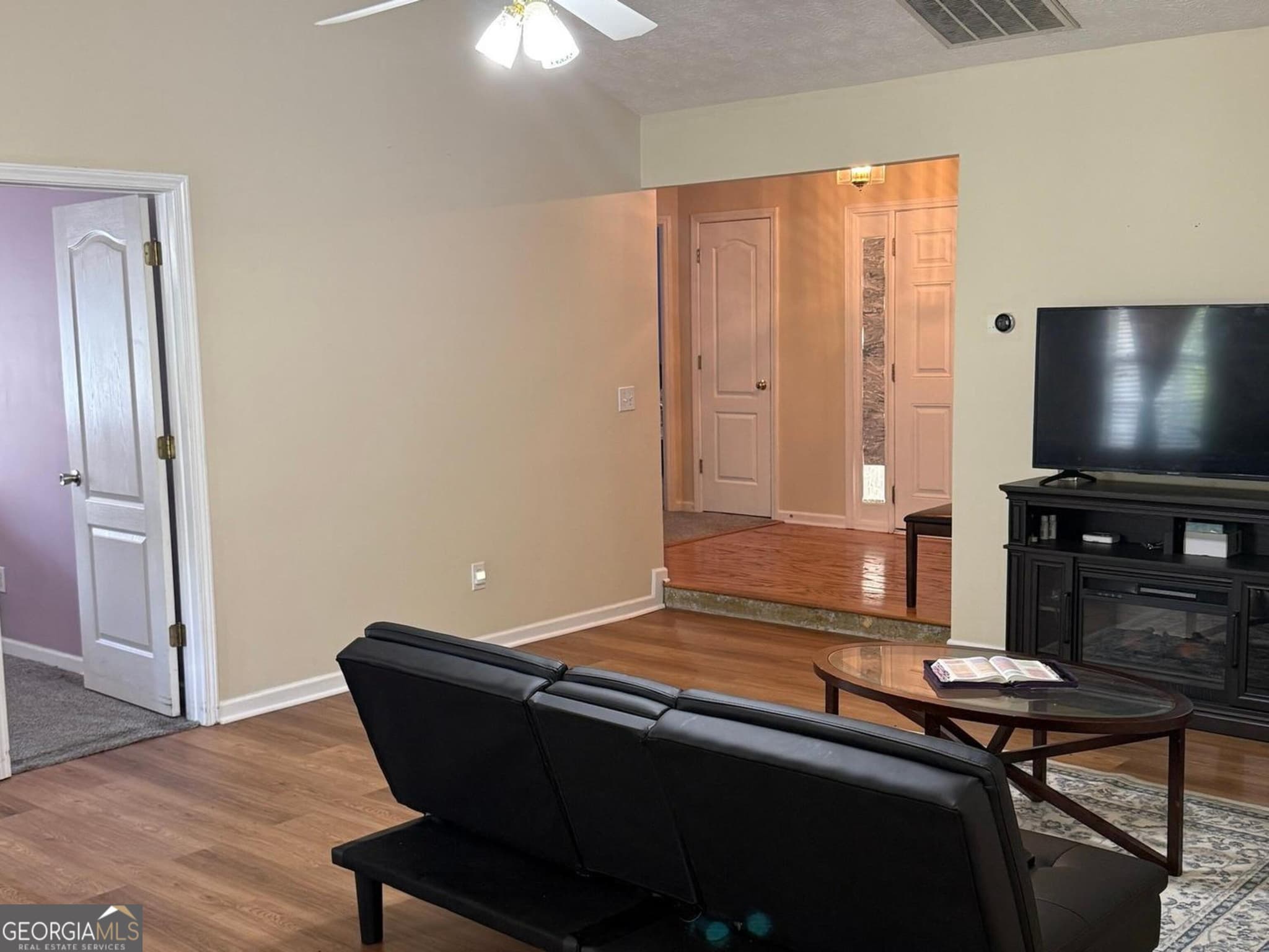 3 bedroom, 2 bathroom, 1,395 sq ft single family residence for sale at 8160 Chapman Terrace, Mcdonough, GA 30252 — photo 4