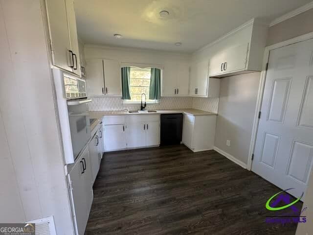 3 bedroom, 2 bathroom, 1,689 sq ft single family residence for sale at 206 Willow Lake Road, Fort Valley, GA 31030 — photo 4