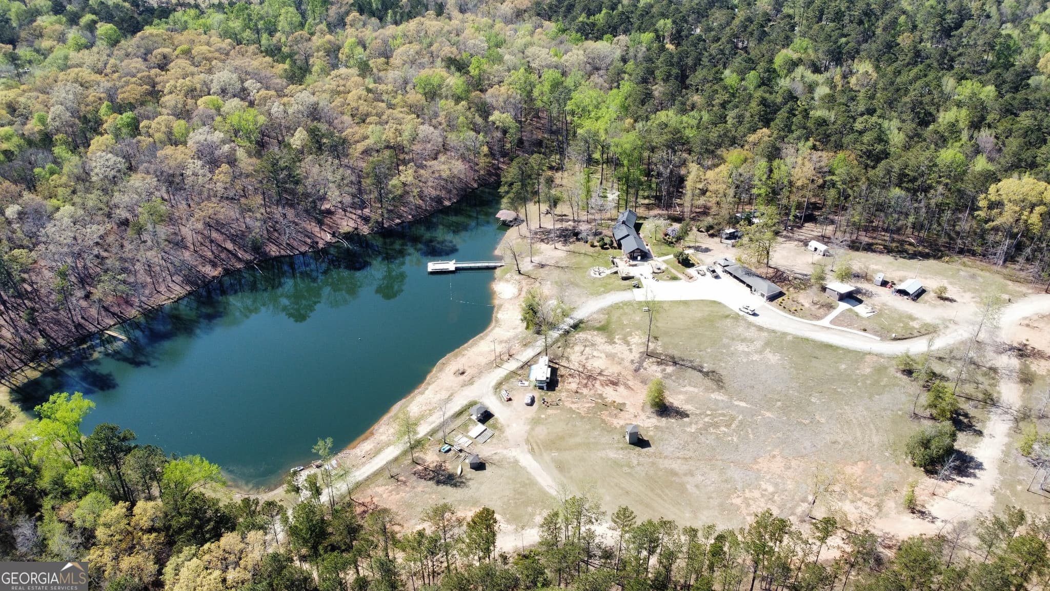 2 bedroom, 1 bathroom, 1,761 sq ft cabin,single family residence for sale at 6591 Thomaston Road, Macon, GA 31220 — photo 1 of 30