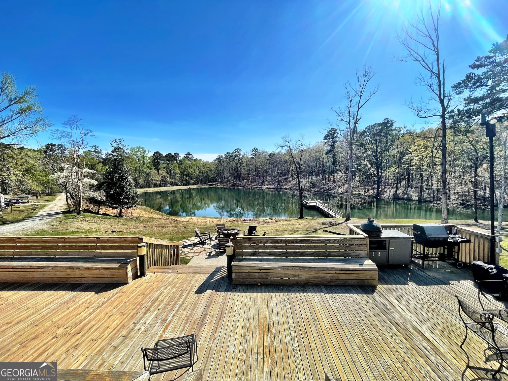 2 bedroom, 1 bathroom, 1,761 sq ft cabin,single family residence for sale at 6591 Thomaston Road, Macon, GA 31220 — photo 9