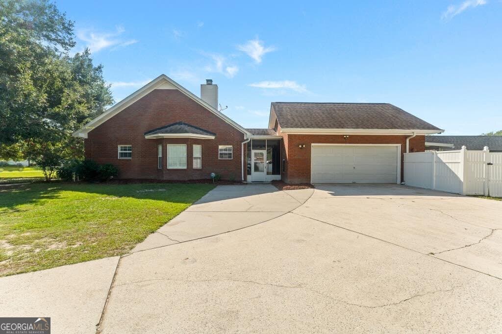 3 bedroom, 2.5 bathroom, 2,073 sq ft single family residence under contract at 2384 Hodgeville Road, Rincon, GA 31326 — photo 8