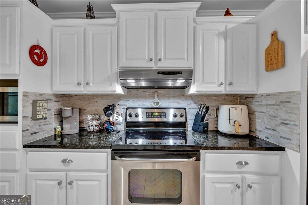 4 bedroom, 2 bathroom, 2,166 sq ft single family residence under contract at 232 Briarwood Circle, Americus, GA 31709 — photo 10