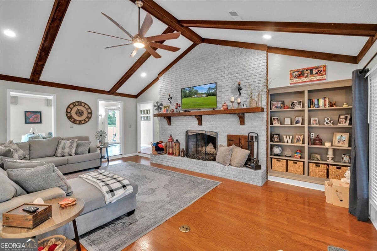 4 bedroom, 2 bathroom, 2,166 sq ft single family residence under contract at 232 Briarwood Circle, Americus, GA 31709 — photo 4