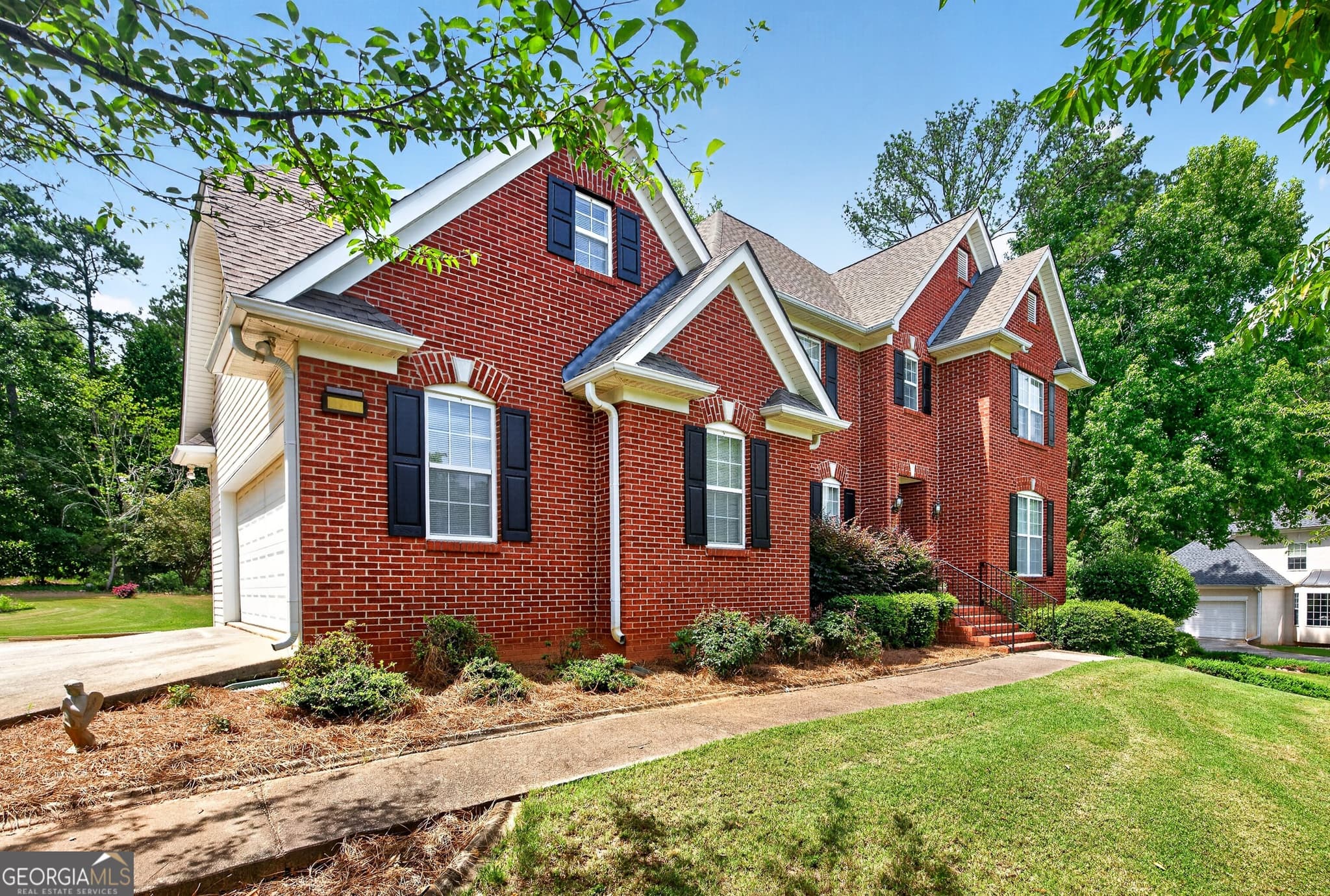 4 bedroom, 3 bathroom, 2,696 sq ft single family residence for sale at 180 Canal Place, Fayetteville, GA 30215 — photo 5