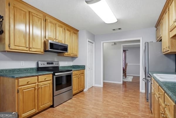 4 bedroom, 2 bathroom, 2,480 sq ft single family residence for sale at 1048 Philema Road, Leesburg, GA 31763 — photo 8