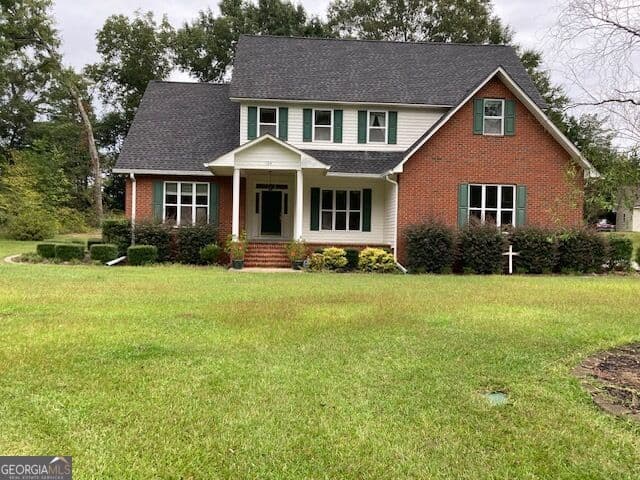 5 bedroom, 2.5 bathroom, 3,028 sq ft single family residence for sale at 124 Cedar Creek Drive, Dublin, GA 31021