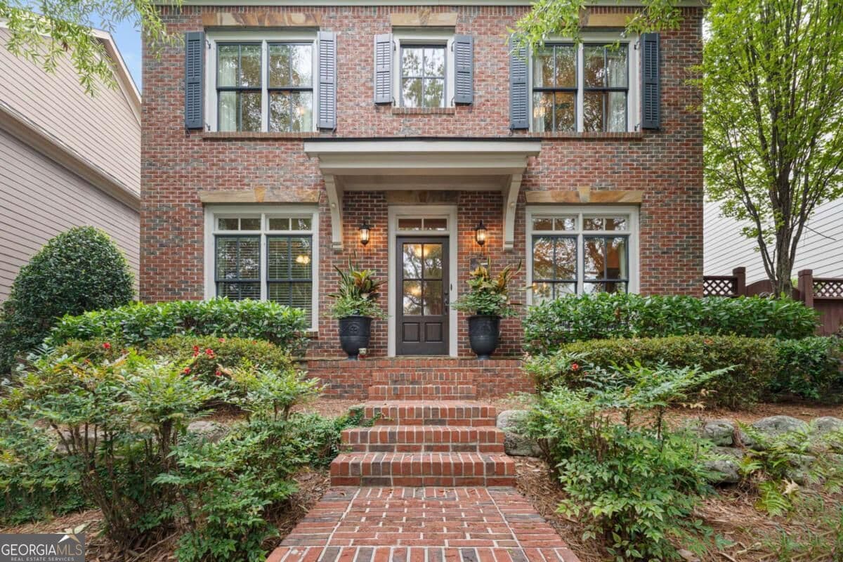 4 bedroom, 4.5 bathroom, 3,344 sq ft single family residence for sale at 530 Willow Oak Way, Roswell, GA 30076 — photo 3