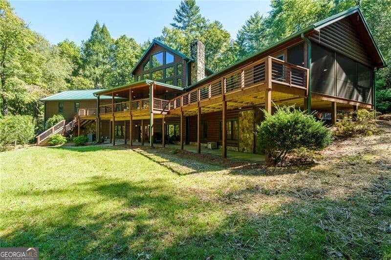 7 bedroom, 5 bathroom, 5,903 sq ft cabin,single family residence for sale at 20 Bear Trail, Ellijay, GA 30540 — photo 2