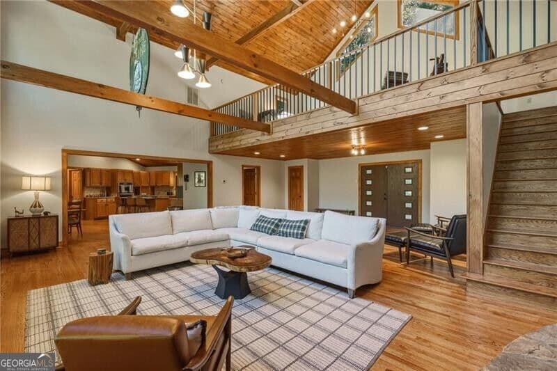7 bedroom, 5 bathroom, 5,903 sq ft cabin,single family residence for sale at 20 Bear Trail, Ellijay, GA 30540 — photo 8