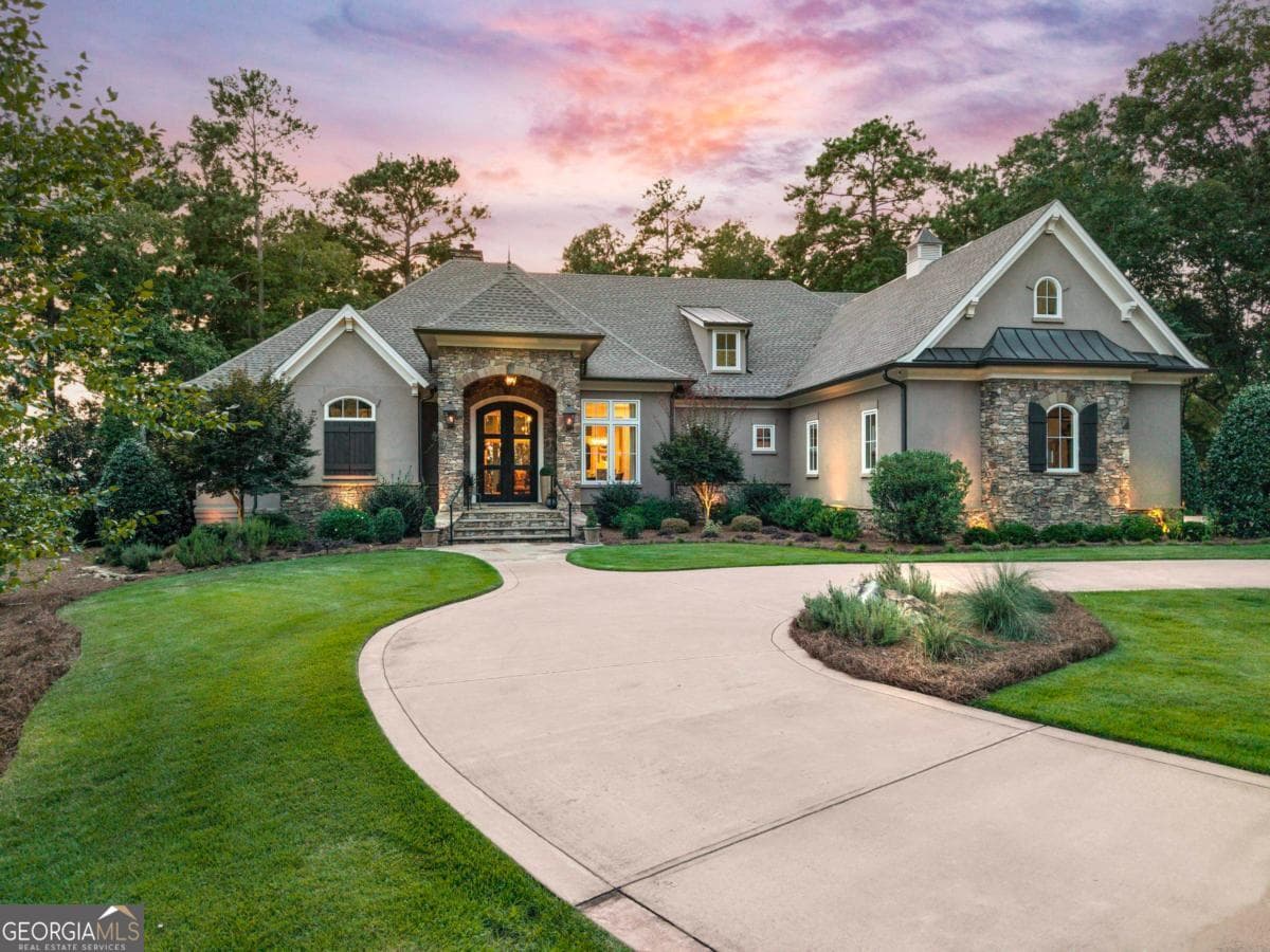 5 bedroom, 5.5 bathroom, 4,742 sq ft single family residence for sale at 1201 Big Water Circle, Greensboro, GA 30642 — photo 4