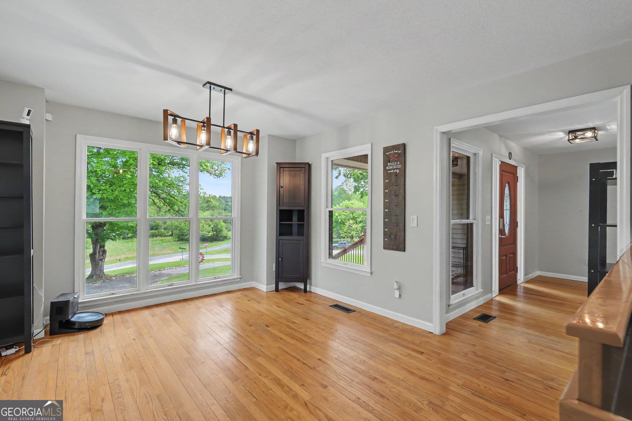 3 bedroom, 2 bathroom single family residence under contract at 12 Chastain Road, Murphy, NC 28906 — photo 7