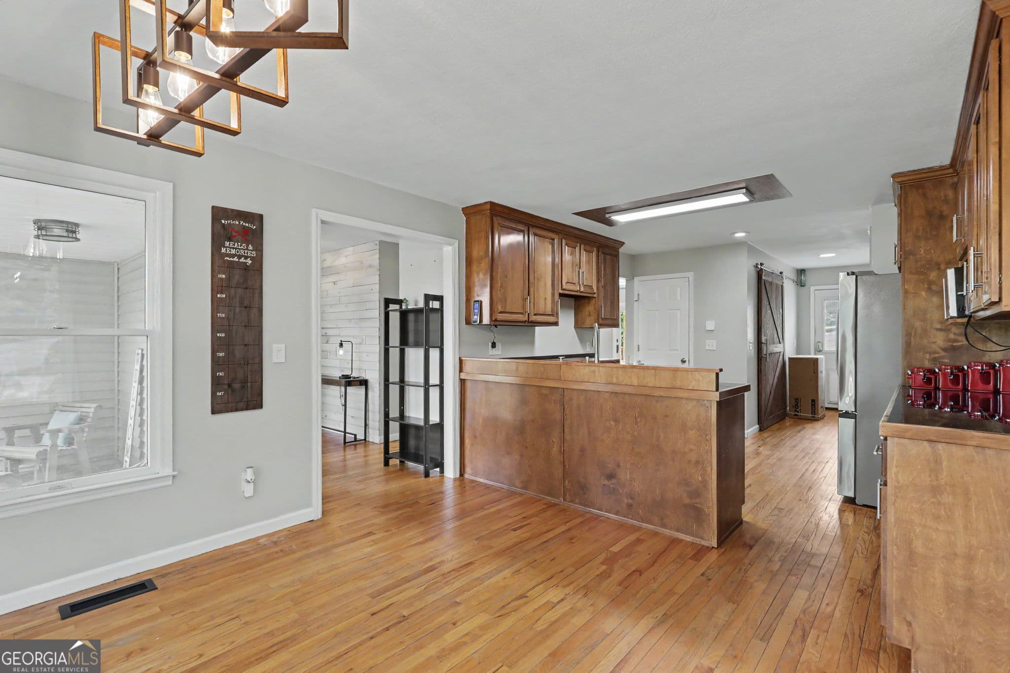 3 bedroom, 2 bathroom single family residence under contract at 12 Chastain Road, Murphy, NC 28906 — photo 8