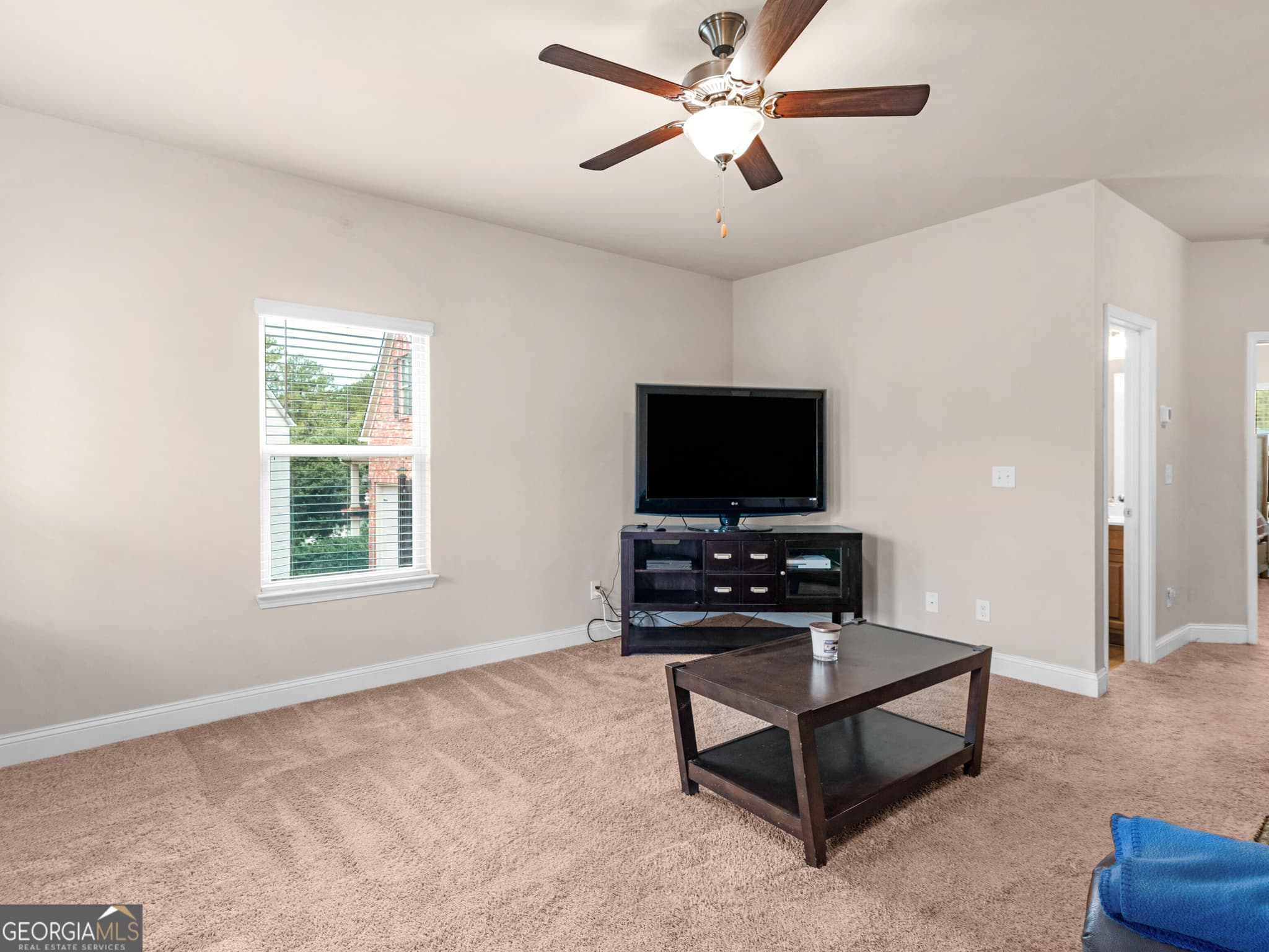 4 bedroom, 3 bathroom, 2,378 sq ft single family residence for sale at 12236 Anchor Way, Hampton, GA 30228 — photo 6