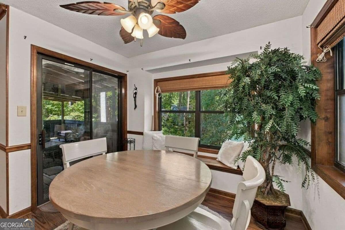 4 bedroom, 3 bathroom, 3,094 sq ft single family residence for sale at 1455 Sumter Drive, Marietta, GA 30064 — photo 9