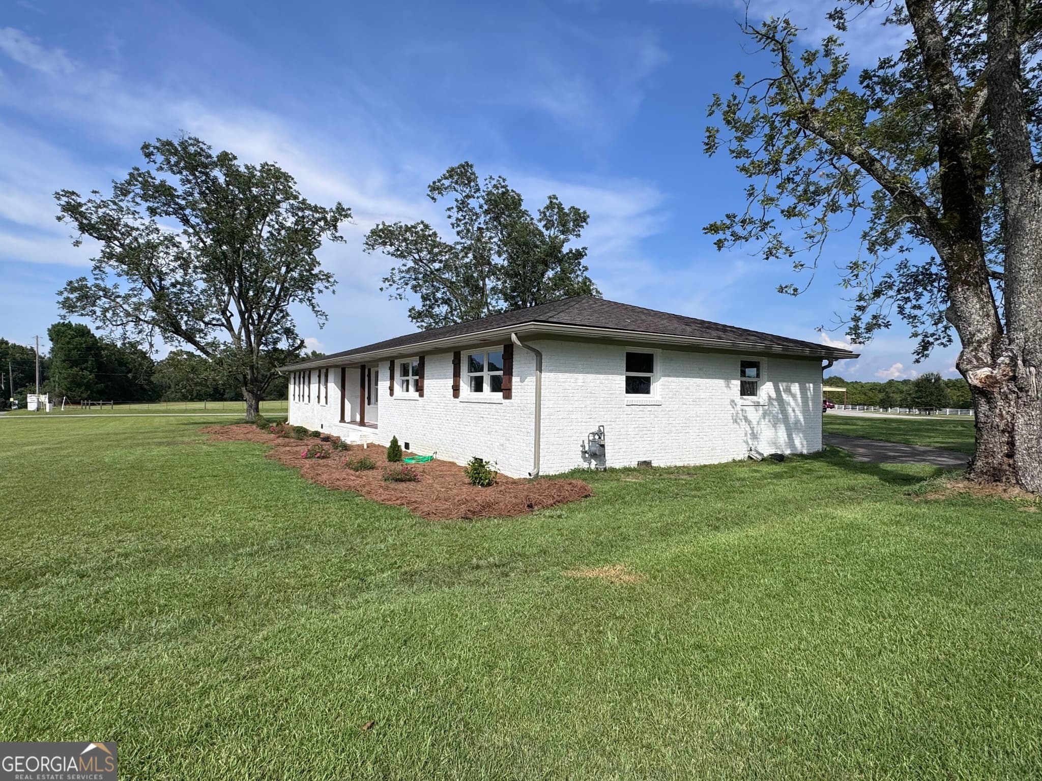4 bedroom, 2 bathroom, 2,328 sq ft single family residence for sale at 2808 Ga Highway 117, Cadwell, GA 31009 — photo 3