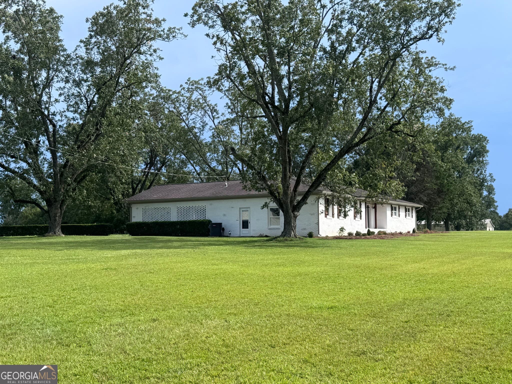 4 bedroom, 2 bathroom, 2,328 sq ft single family residence for sale at 2808 Ga Highway 117, Cadwell, GA 31009 — photo 9