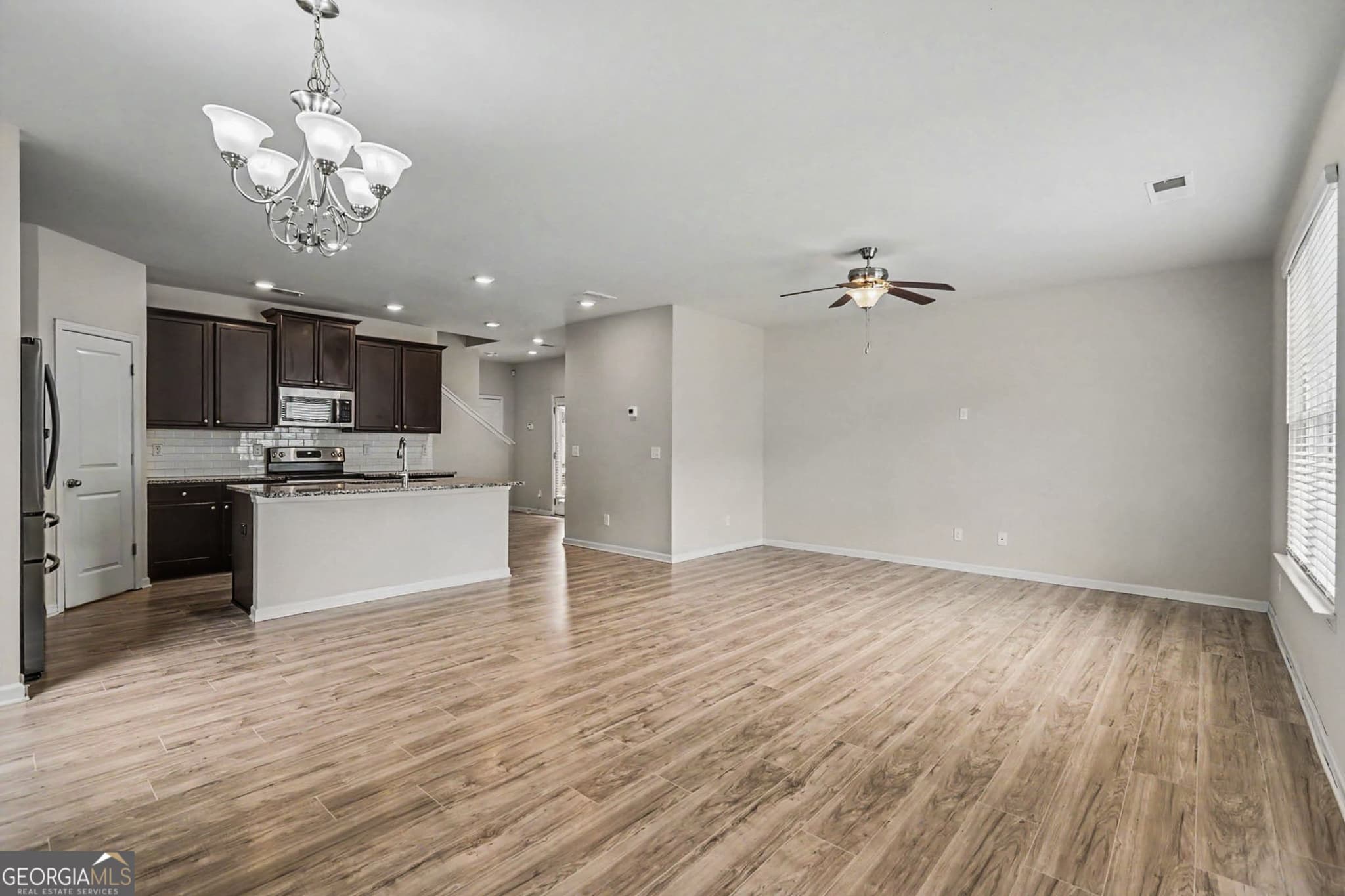3 bedroom, 2.5 bathroom, 1,887 sq ft single family residence for sale at 1894 Stanton Road, East Point, GA 30344 — photo 6