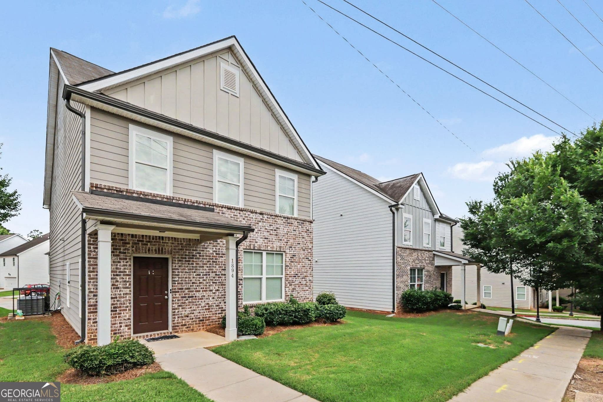 3 bedroom, 2.5 bathroom, 1,887 sq ft single family residence for sale at 1894 Stanton Road, East Point, GA 30344 — photo 3