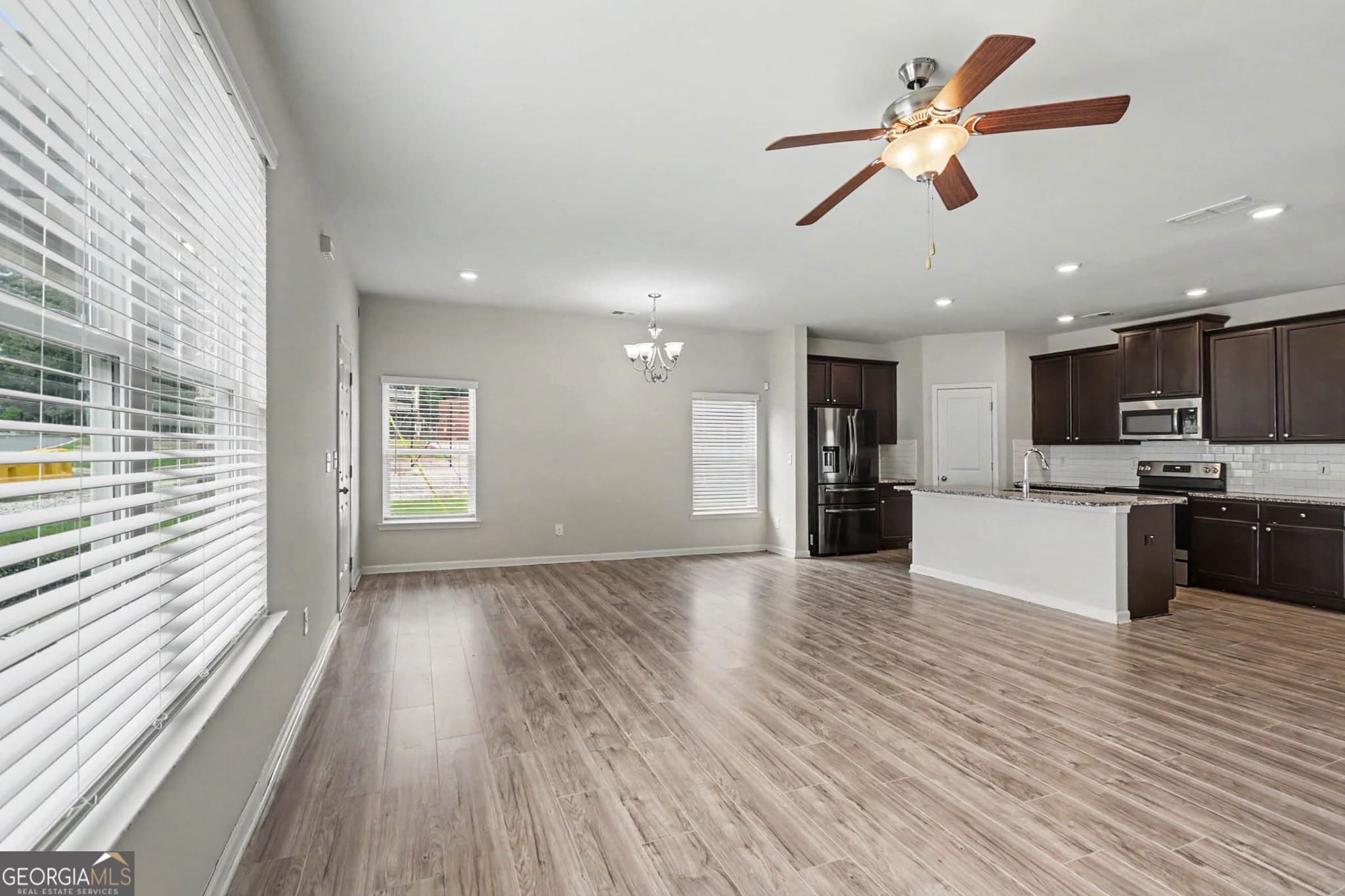 3 bedroom, 2.5 bathroom, 1,887 sq ft single family residence for sale at 1894 Stanton Road, East Point, GA 30344 — photo 5