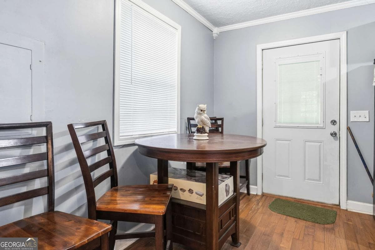 2 bedroom, 1 bathroom, 1,006 sq ft cabin,single family residence for sale at 114 Flatrock Road, Eatonton, GA 31024 — photo 9
