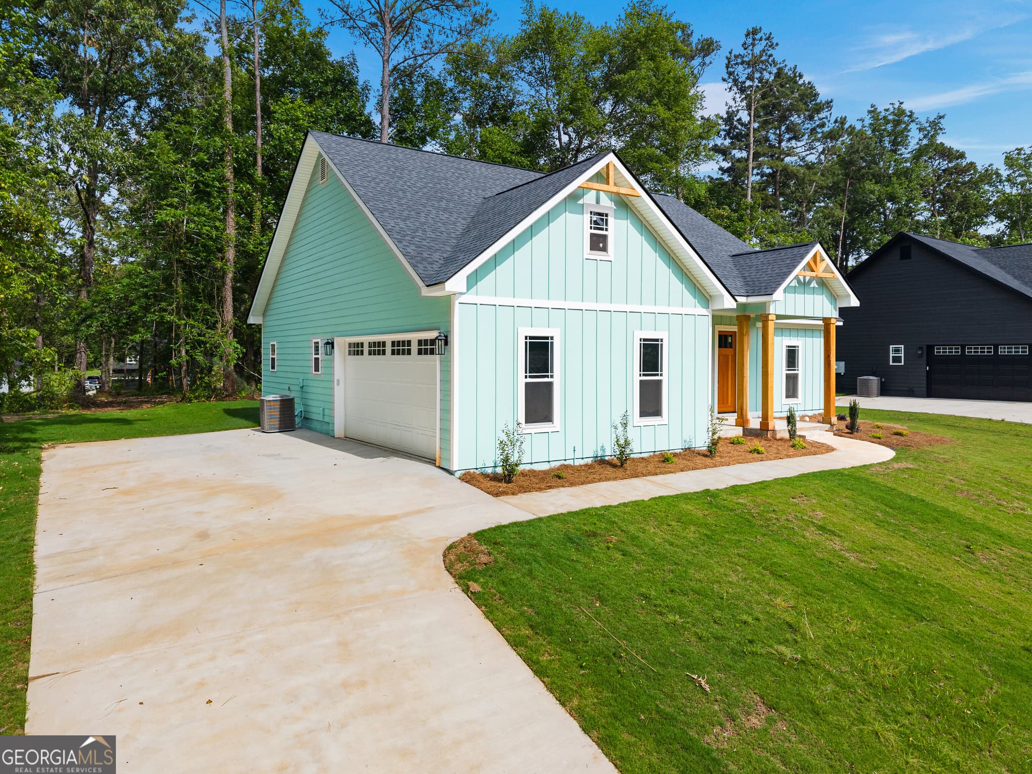 3 bedroom, 2 bathroom, 1,418 sq ft single family residence for sale at 116 Merrie Valley Road, Warner Robins, GA 31088 — photo 2
