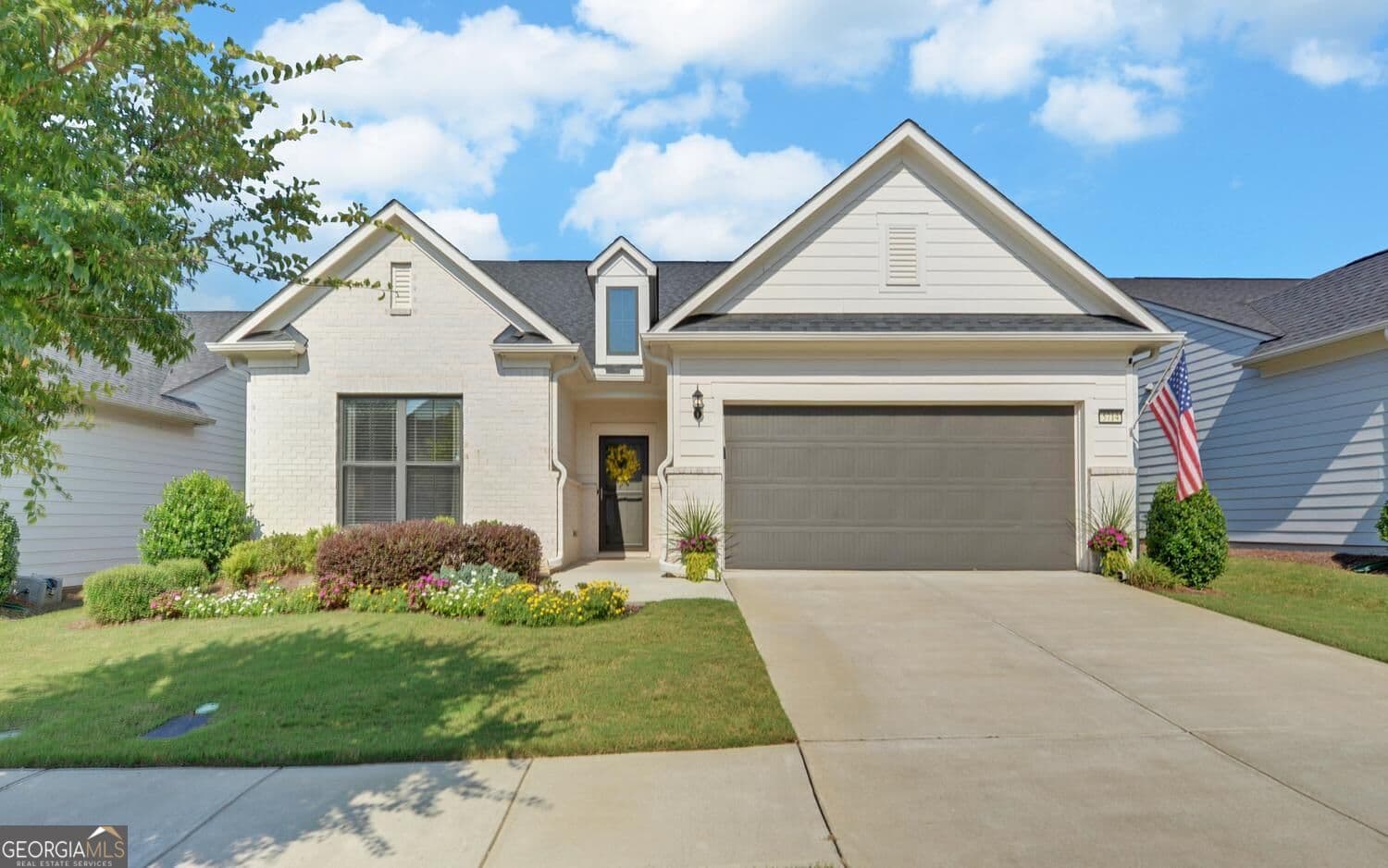 4 bedroom, 3 bathroom, 2,730 sq ft single family residence for sale at 5714 Nantucket Row, Hoschton, GA 30548 — photo 1 of 71