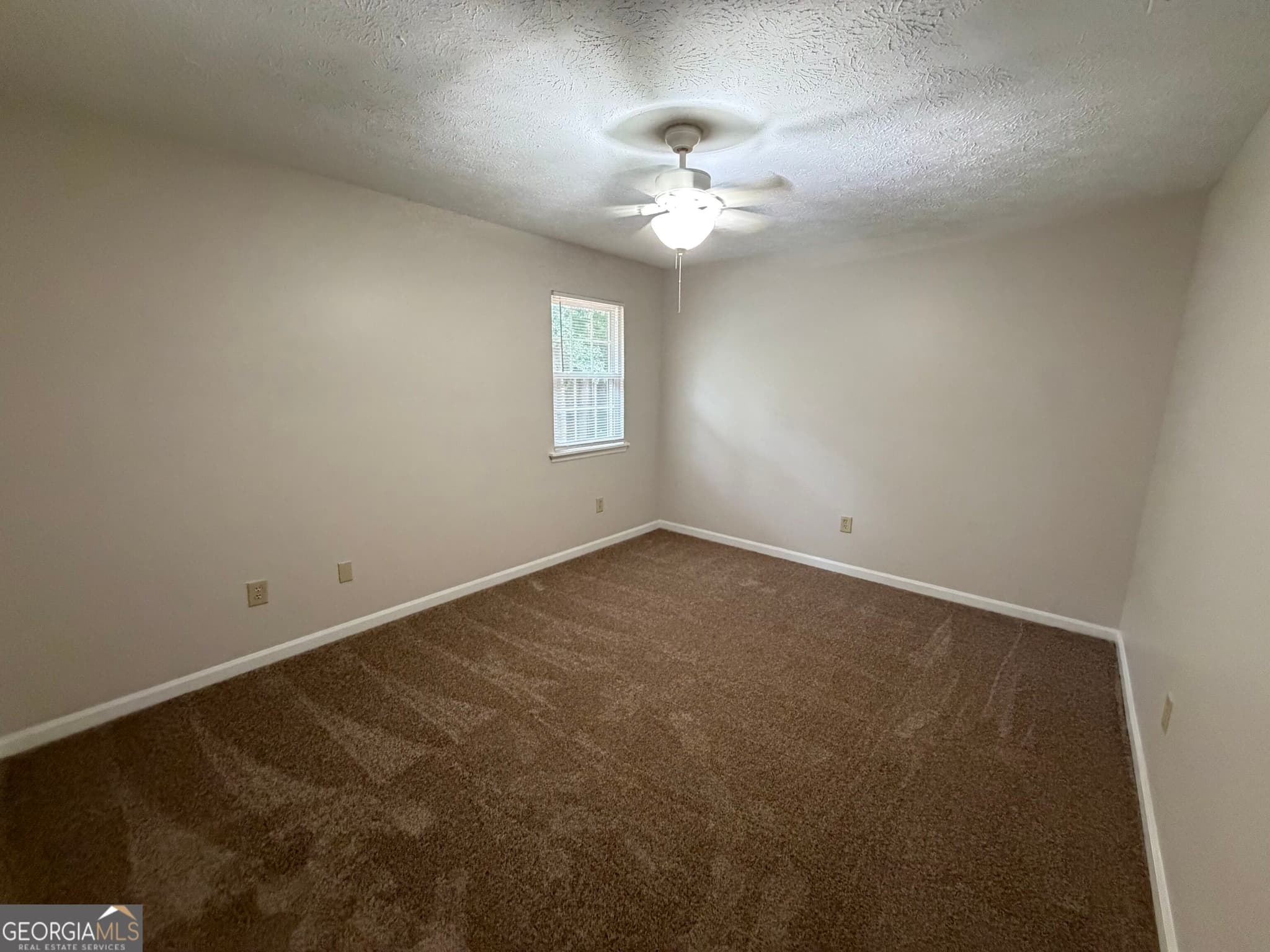 2 bedroom, 1.5 bathroom townhouse for rent at 110 Chalfont Drive 3, Athens, GA 30606 for $1,050 a month — photo 8