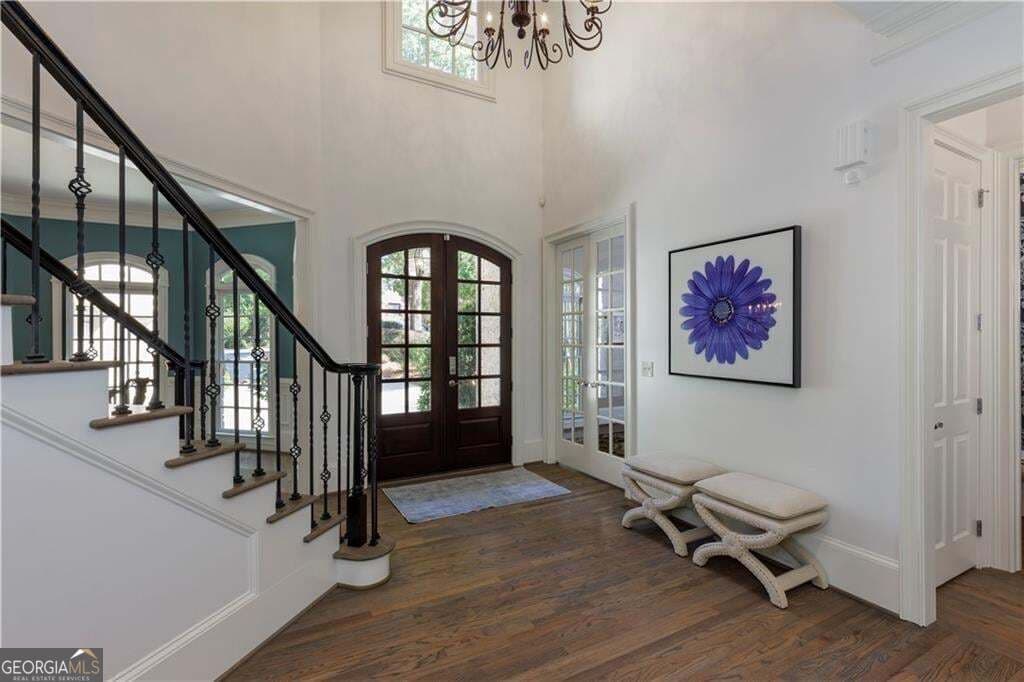 6 bedroom, 5.5 bathroom, 7,295 sq ft single family residence for sale at 7750 Marsh Court, Sandy Springs, GA 30328 — photo 5