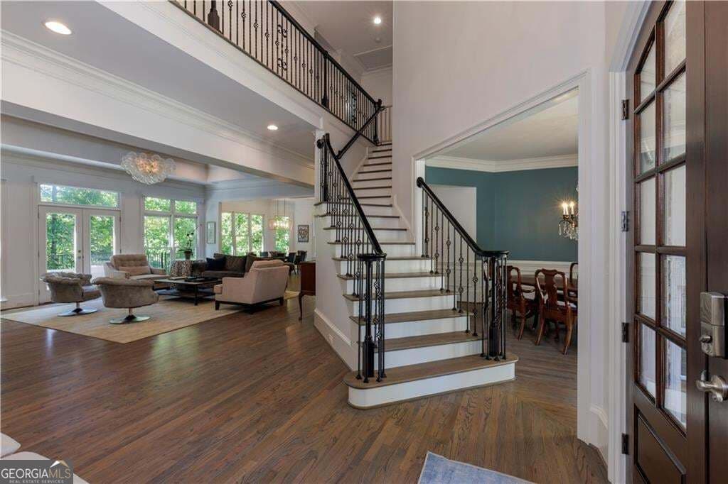 6 bedroom, 5.5 bathroom, 7,295 sq ft single family residence for sale at 7750 Marsh Court, Sandy Springs, GA 30328 — photo 4