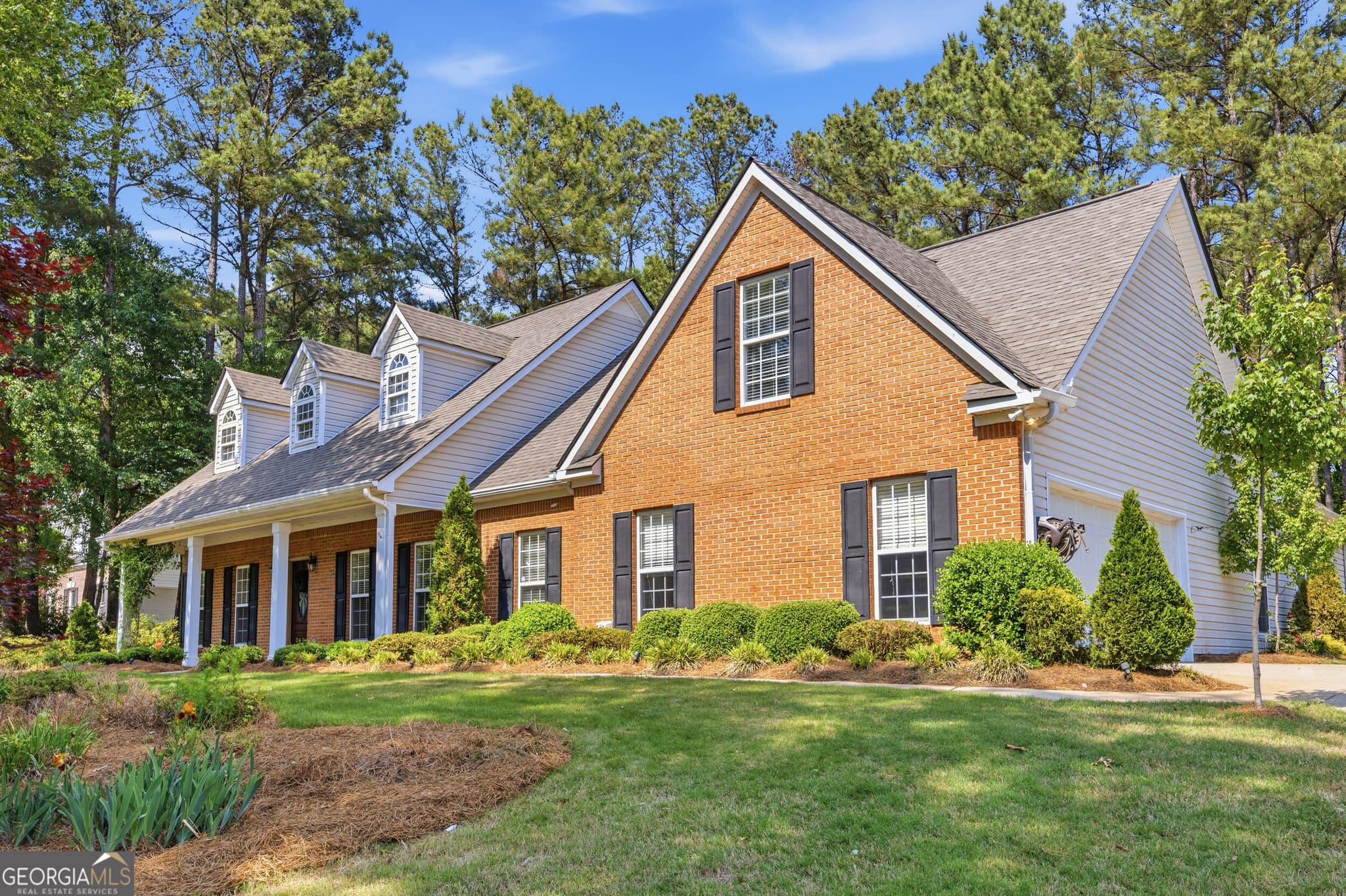 5 bedroom, 2 bathroom, 2,624 sq ft single family residence for sale at 45 Hillsborough Court, Sharpsburg, GA 30277 — photo 4
