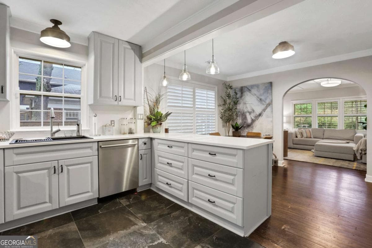 3 bedroom, 2 bathroom, 1,656 sq ft single family residence for sale at 1444 Mcpherson Avenue, Atlanta, GA 30316 — photo 8