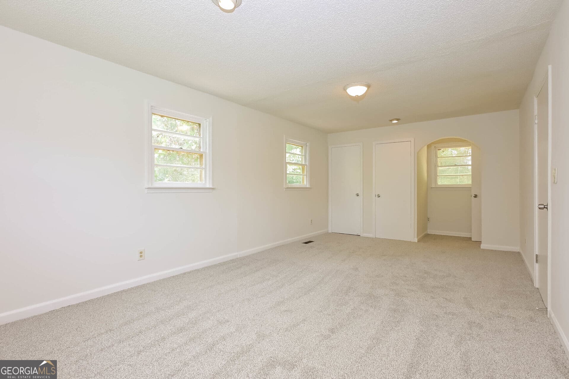 2 bedroom, 2 bathroom, 2,028 sq ft single family residence for sale at 192 Sun Valley Drive, Macon, GA 31211 — photo 9