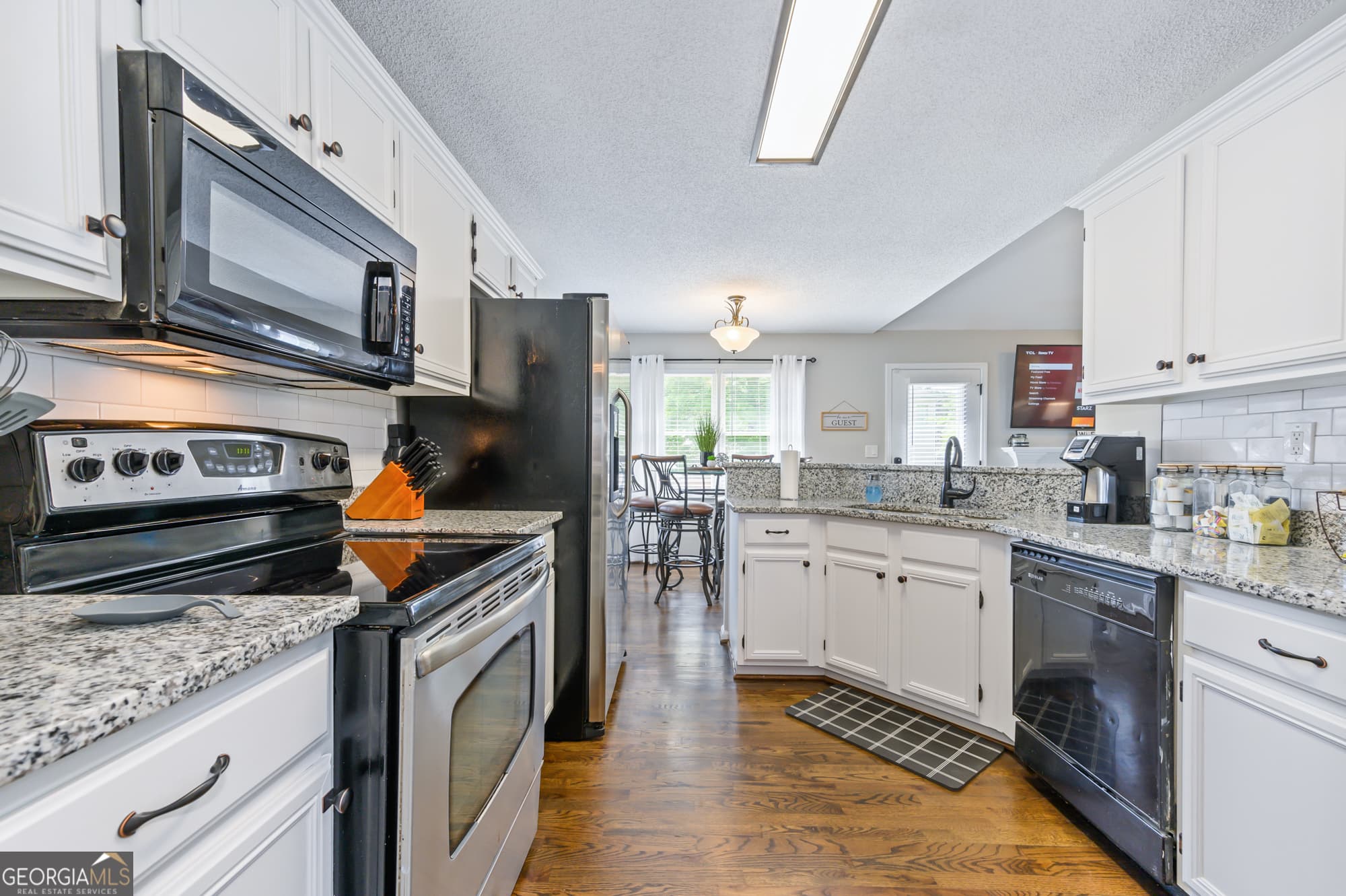 3 bedroom, 2.5 bathroom single family residence for rent at 13 Windfield Drive, Cartersville, GA 30121 for $4,824 a month — photo 10