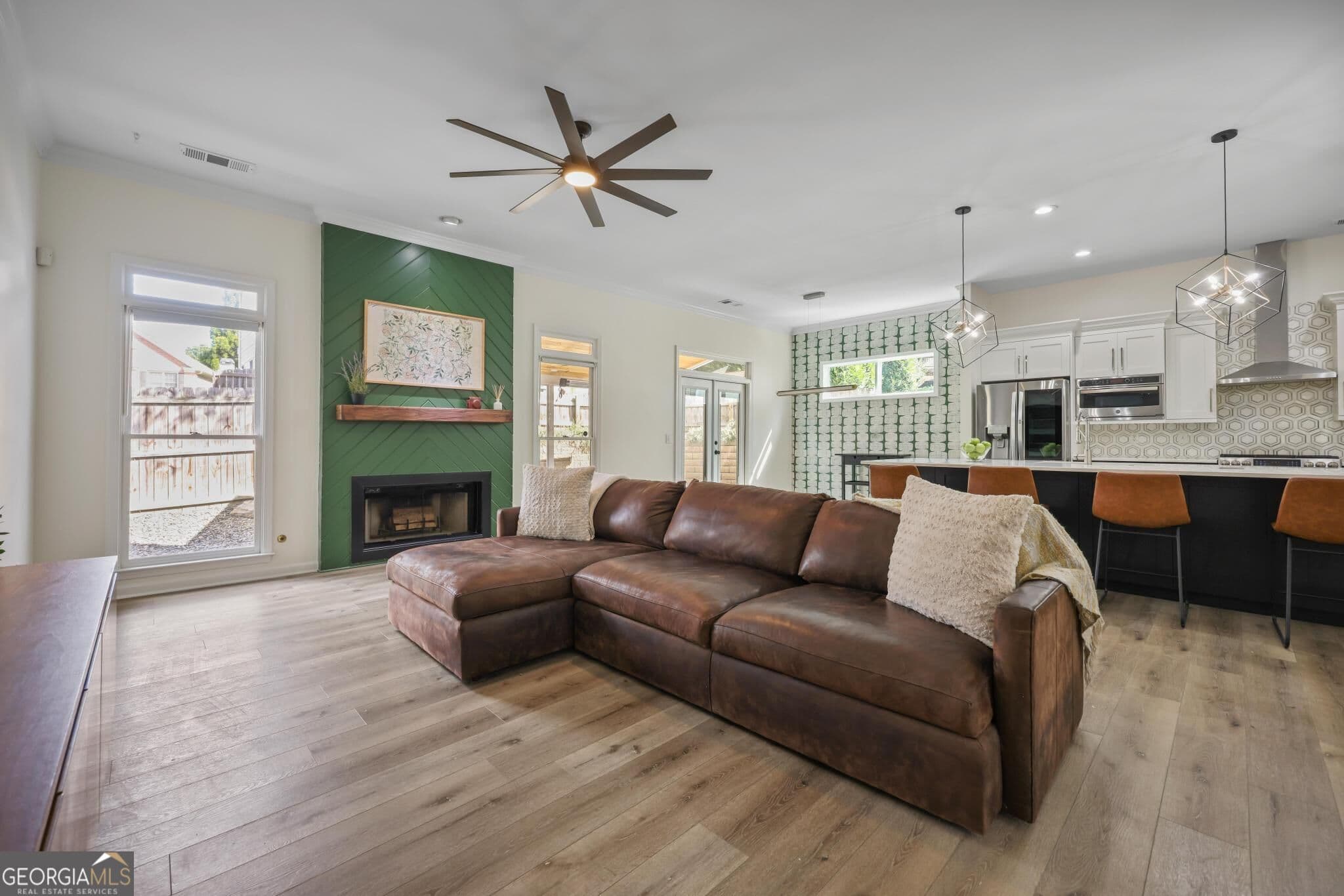 4 bedroom, 2 bathroom, 2,261 sq ft single family residence for sale at 3401 Leland Trail Way, Smyrna, GA 30082 — photo 9