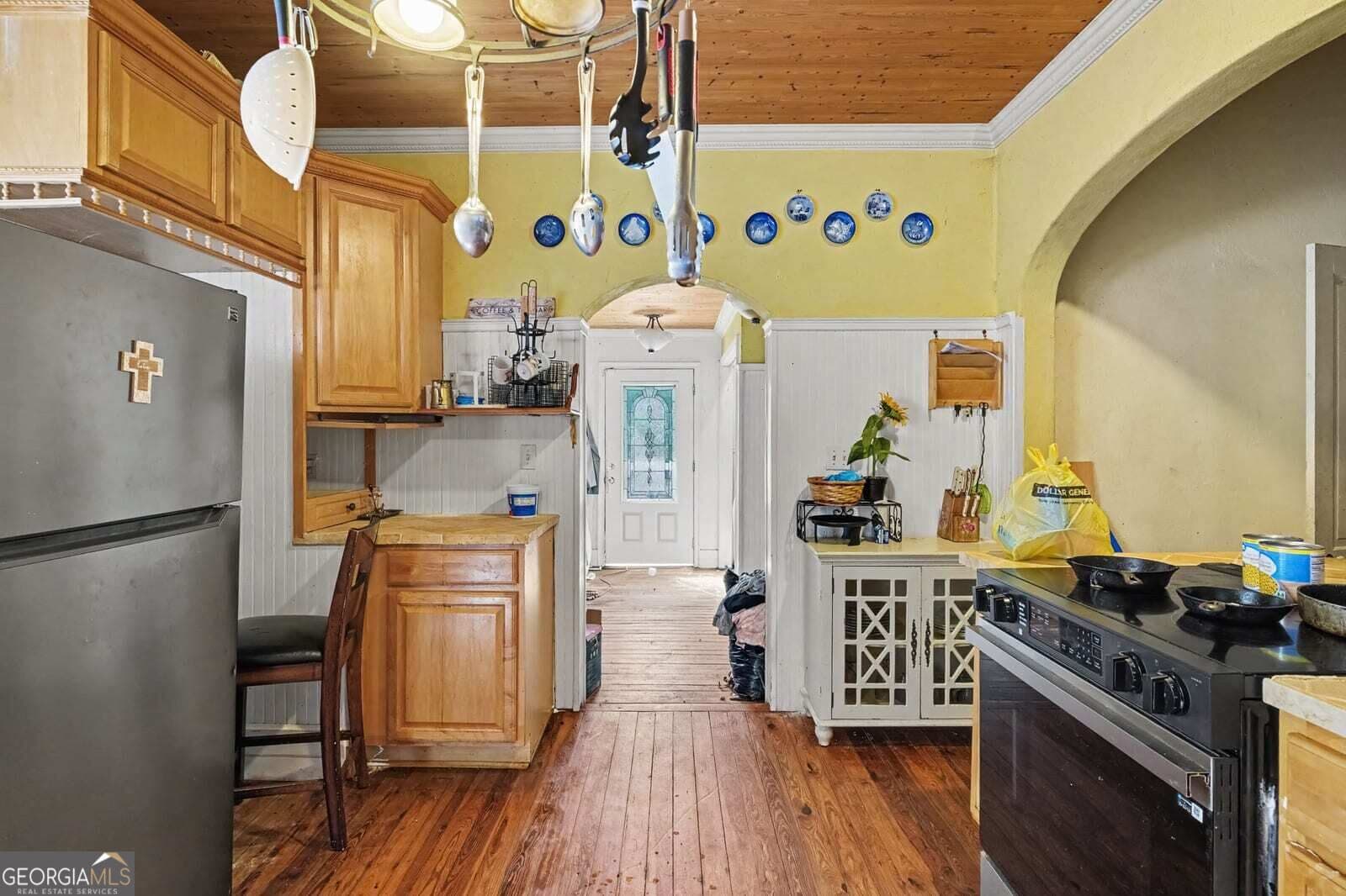 5 bedroom, 5.5 bathroom, 3,540 sq ft single family residence for sale at 142 Beaty Street, Flovilla, GA 30216 — photo 10