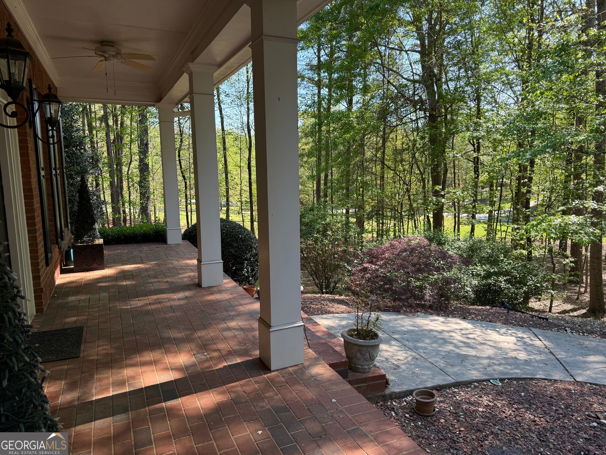 5 bedroom, 3.5 bathroom, 3,972 sq ft single family residence for sale at 351 Antrim Glen Road, Hoschton, GA 30548 — photo 6