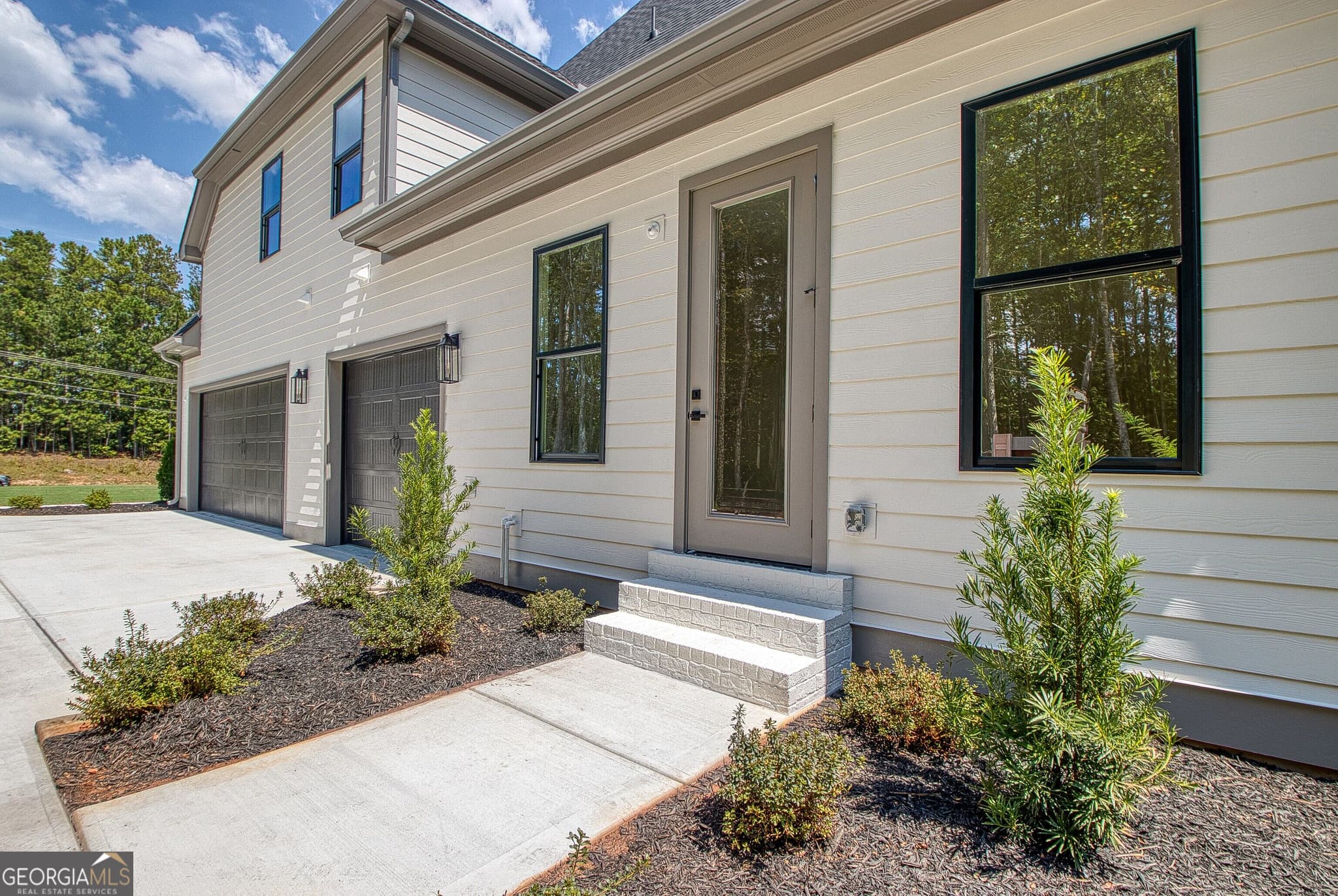 5 bedroom, 5.5 bathroom, 4,732 sq ft single family residence for sale at 614 Morgan Mill Road, Senoia, GA 30276 — photo 8