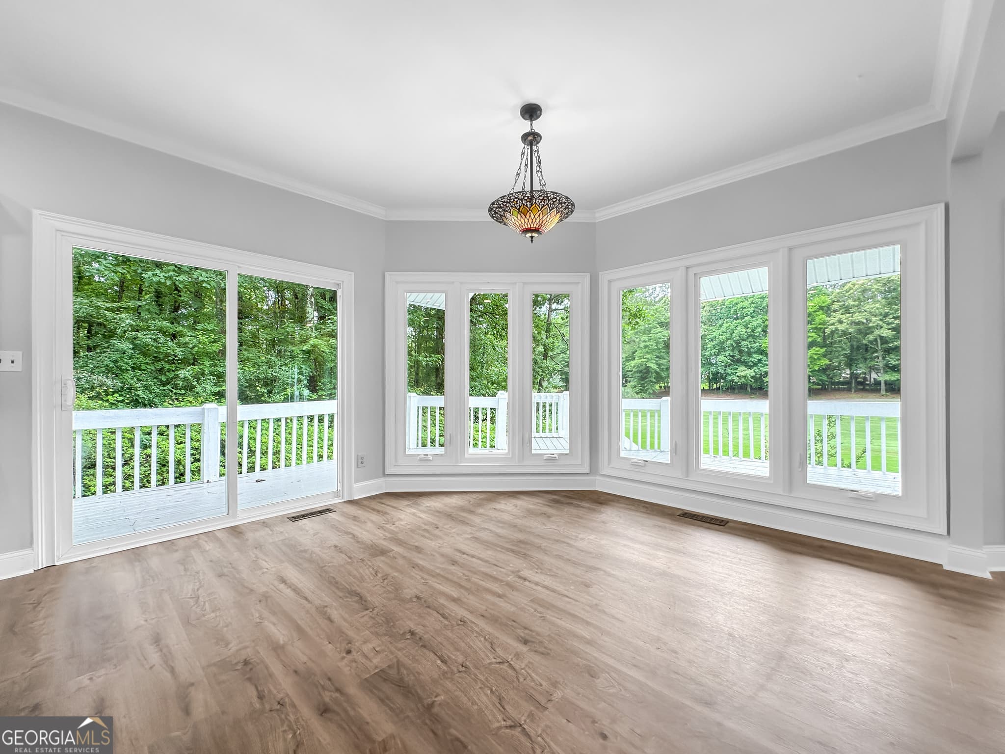 5 bedroom, 2.5 bathroom, 5,286 sq ft single family residence for sale at 160 Fawn Ridge, Newnan, GA 30265 — photo 2