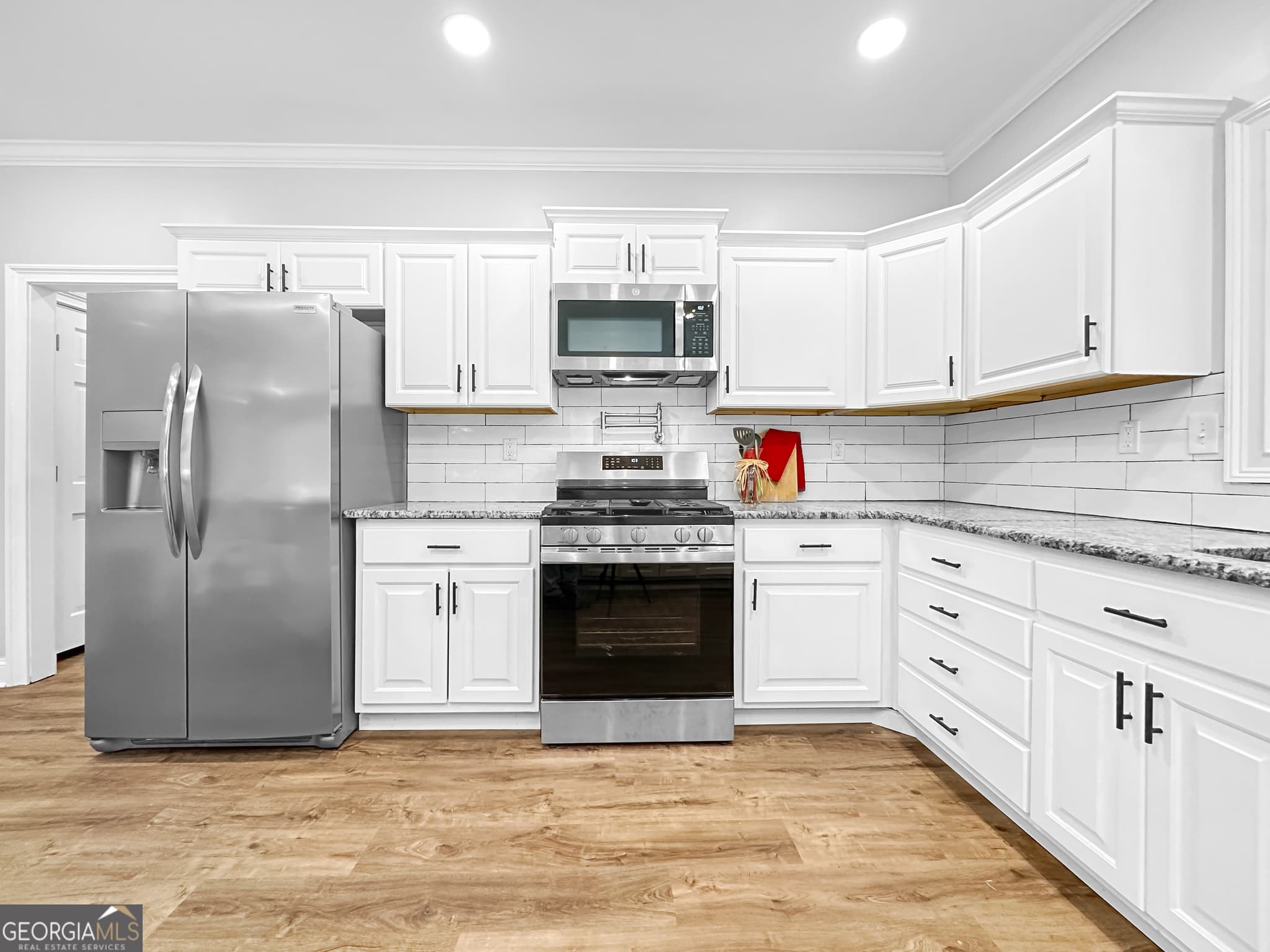 5 bedroom, 2.5 bathroom, 5,286 sq ft single family residence for sale at 160 Fawn Ridge, Newnan, GA 30265 — photo 5