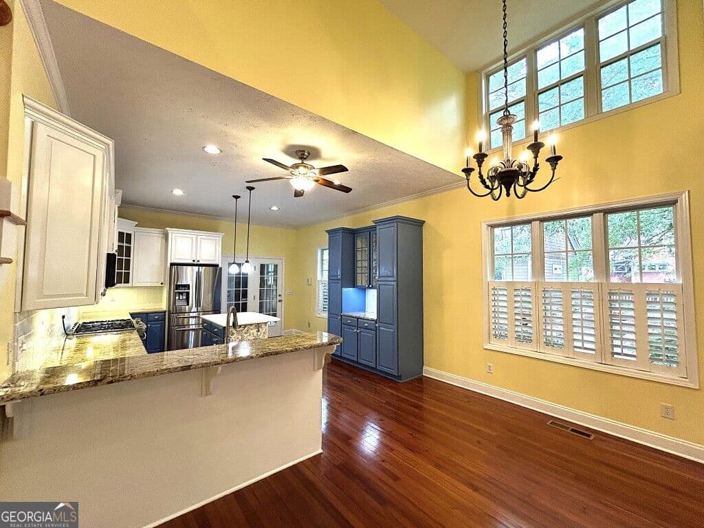 3 bedroom, 3.5 bathroom, 2,596 sq ft single family residence for sale at 516 Lincoln Street, Lagrange, GA 30240 — photo 10