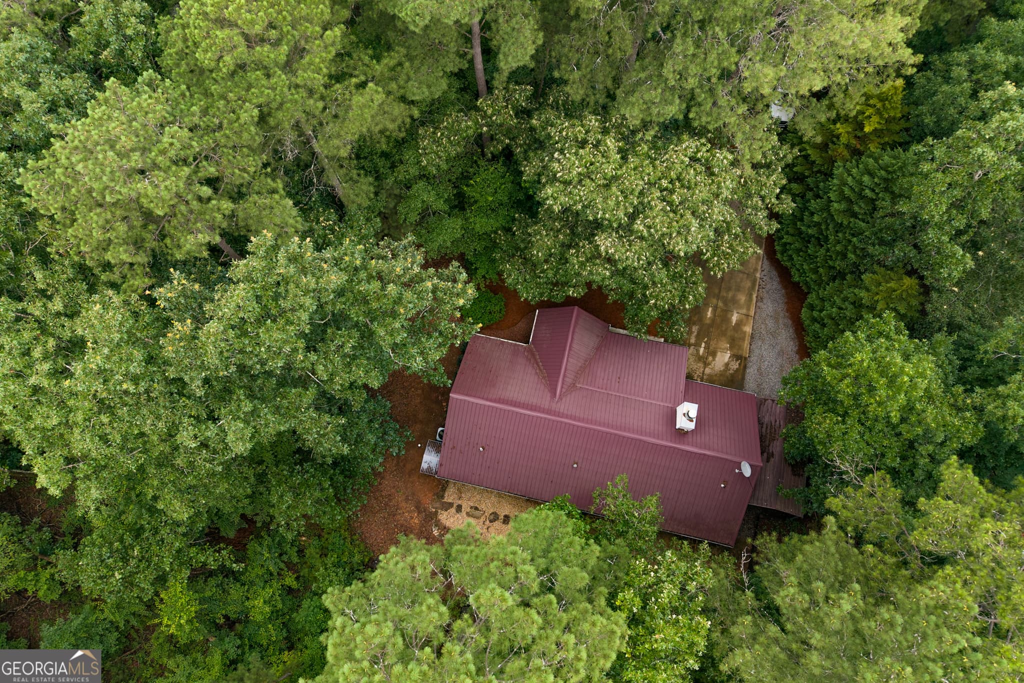3 bedroom, 2 bathroom, 1,500 sq ft single family residence for sale at 47 Robin Court, Monticello, GA 31064 — photo 3