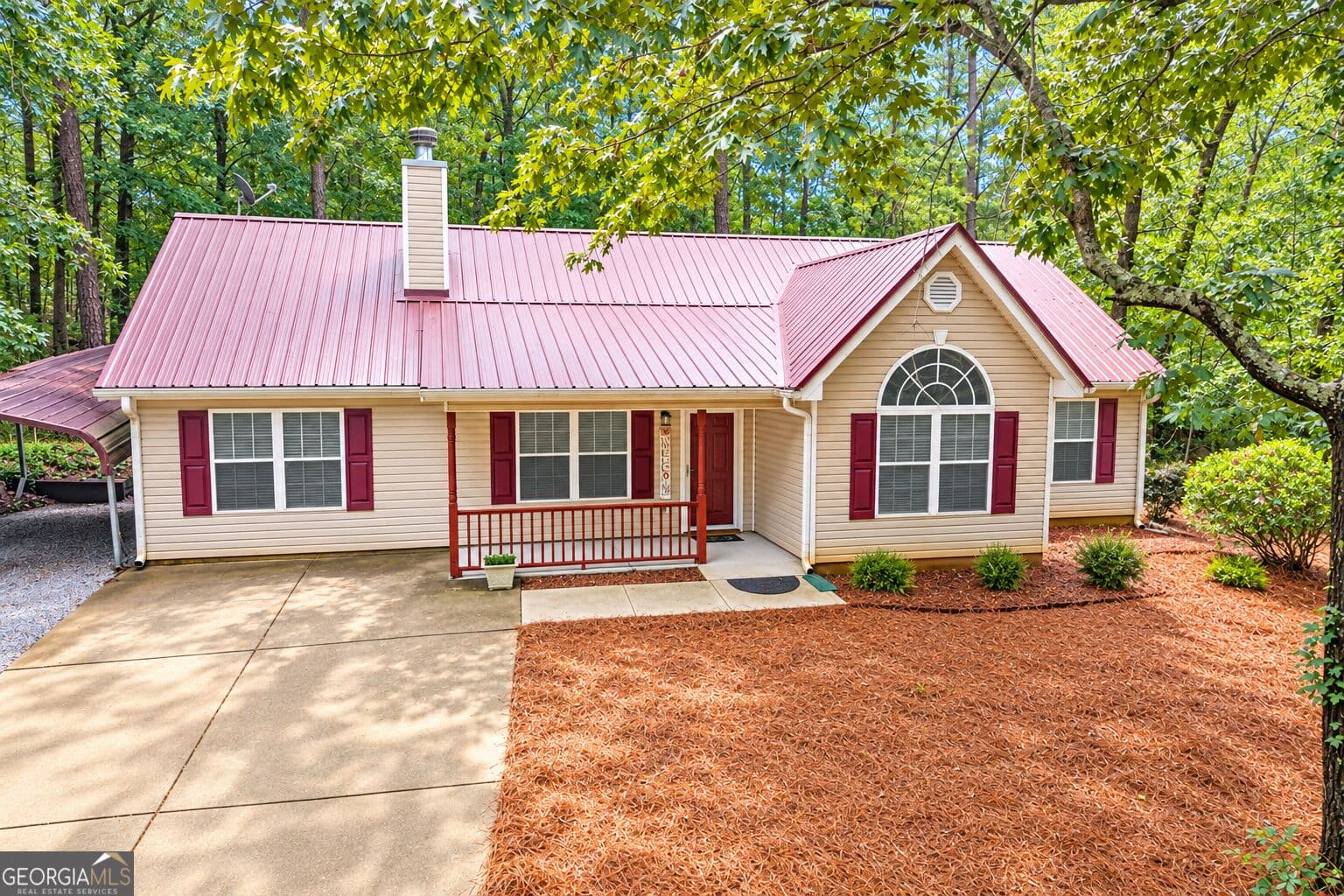3 bedroom, 2 bathroom, 1,500 sq ft single family residence for sale at 47 Robin Court, Monticello, GA 31064 — photo 1 of 60