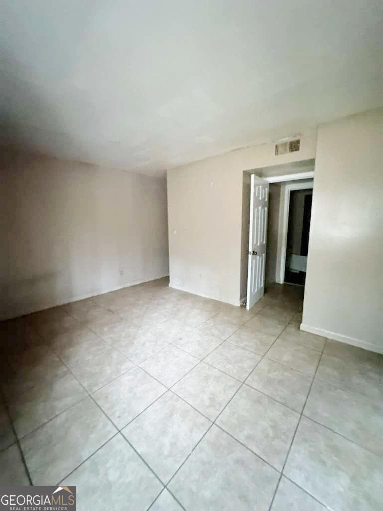 2 bedroom, 2 bathroom, 101 sq ft condominium for sale at 5918 Sutcliff Square, Lithonia, GA 30058 — photo 8