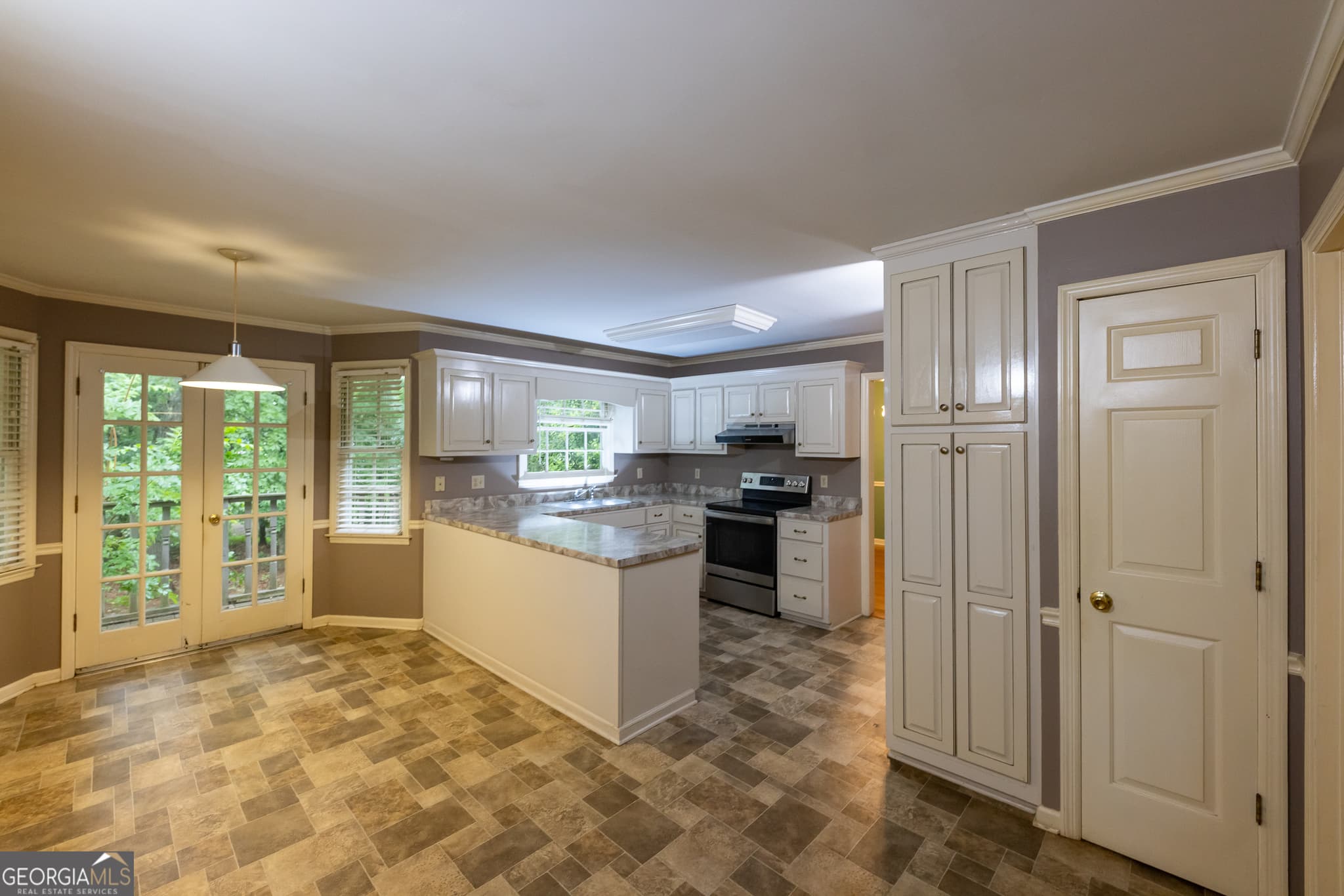 2 bedroom, 2.5 bathroom, 2,104 sq ft single family residence for sale at 124 David Drive, Thomaston, GA 30286 — photo 10