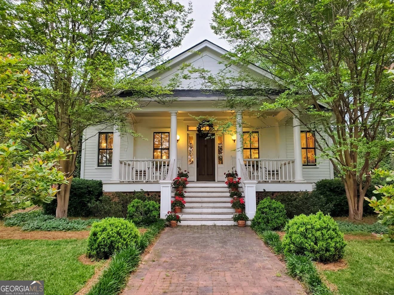 3 bedroom, 3 bathroom, 3,928 sq ft single family residence for sale at 763 Hunter Street, Madison, GA 30650 — photo 2