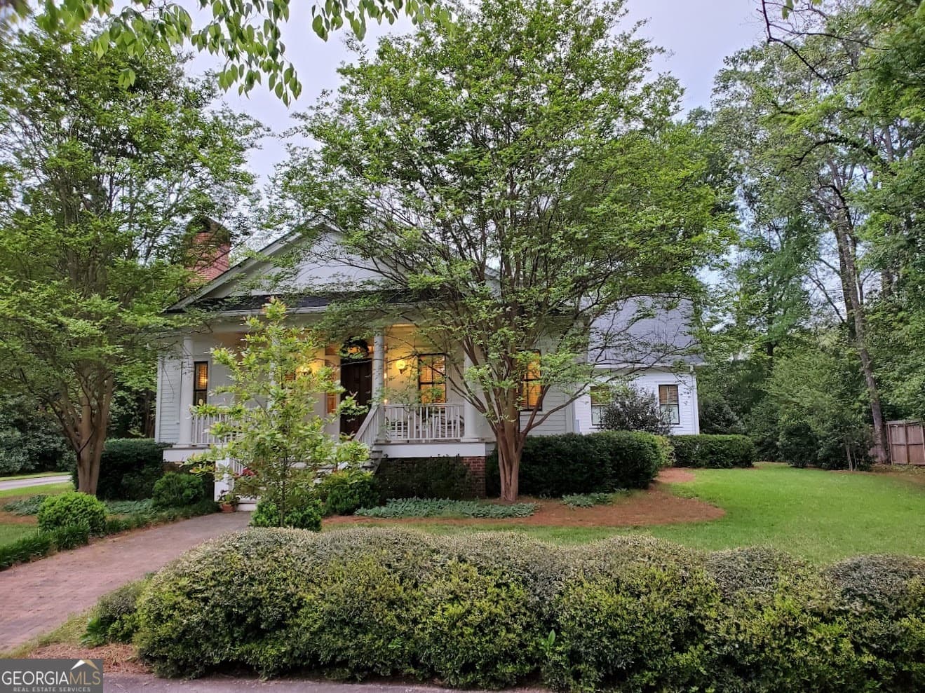 3 bedroom, 3 bathroom, 3,928 sq ft single family residence for sale at 763 Hunter Street, Madison, GA 30650 — photo 5
